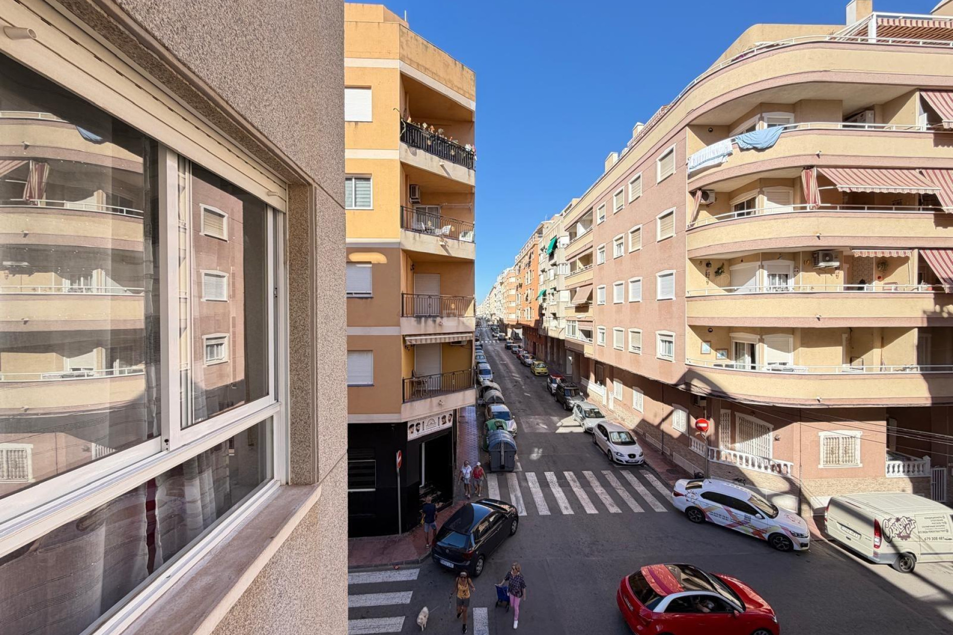 Odsprzedaż - Mieszkanie w bloku - Torrevieja - Playa del Cura