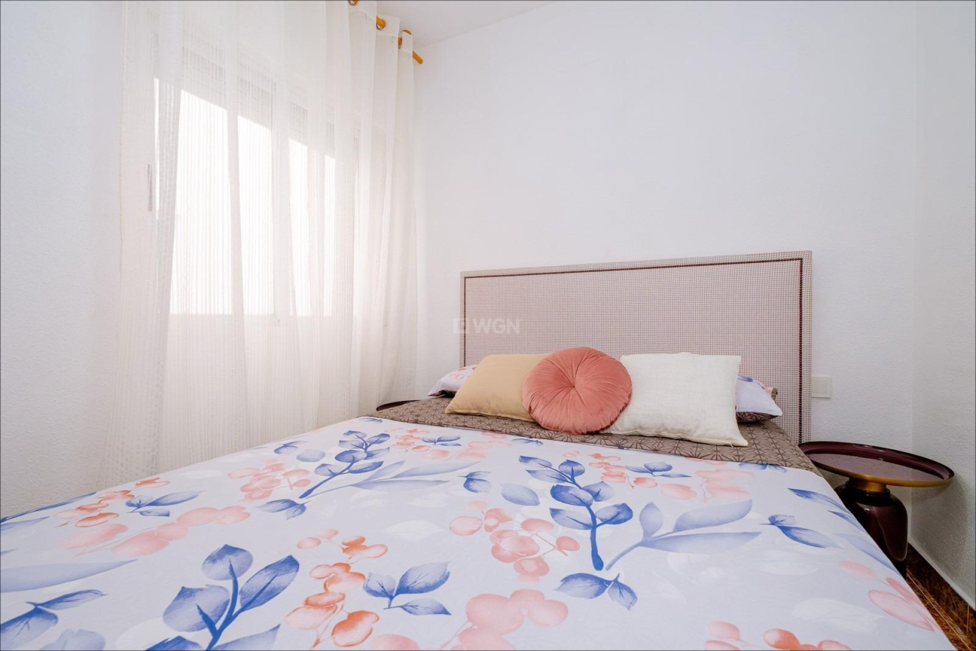 Odsprzedaż - Mieszkanie w bloku - Torrevieja - Playa del Cura