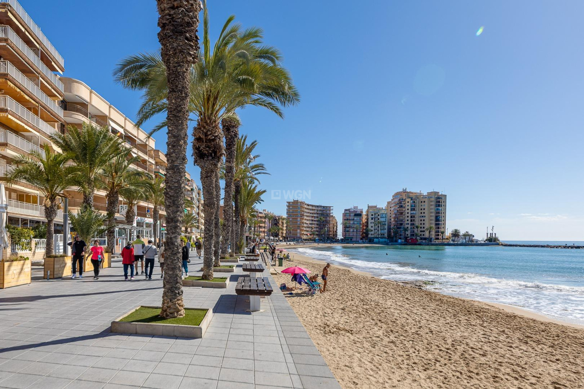 Odsprzedaż - Mieszkanie w bloku - Torrevieja - Playa del Cura