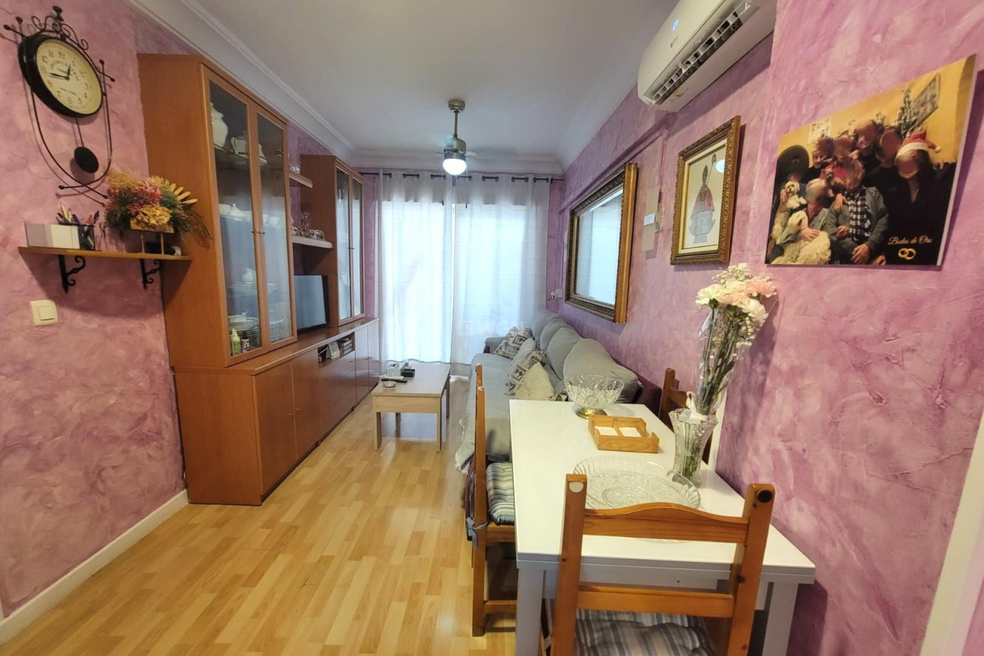 Odsprzedaż - Mieszkanie w bloku - Torrevieja - Playa del Cura