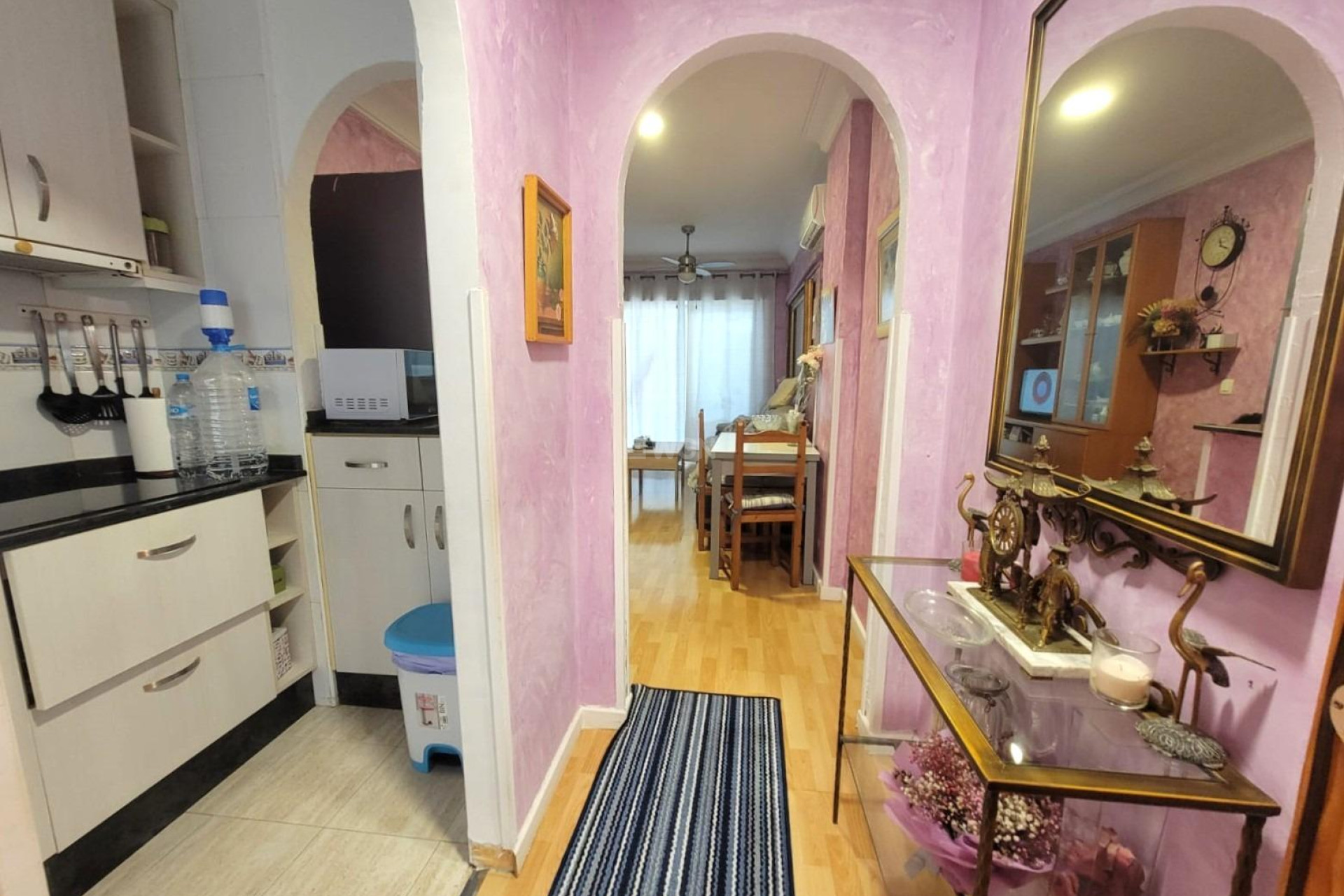 Odsprzedaż - Mieszkanie w bloku - Torrevieja - Playa del Cura