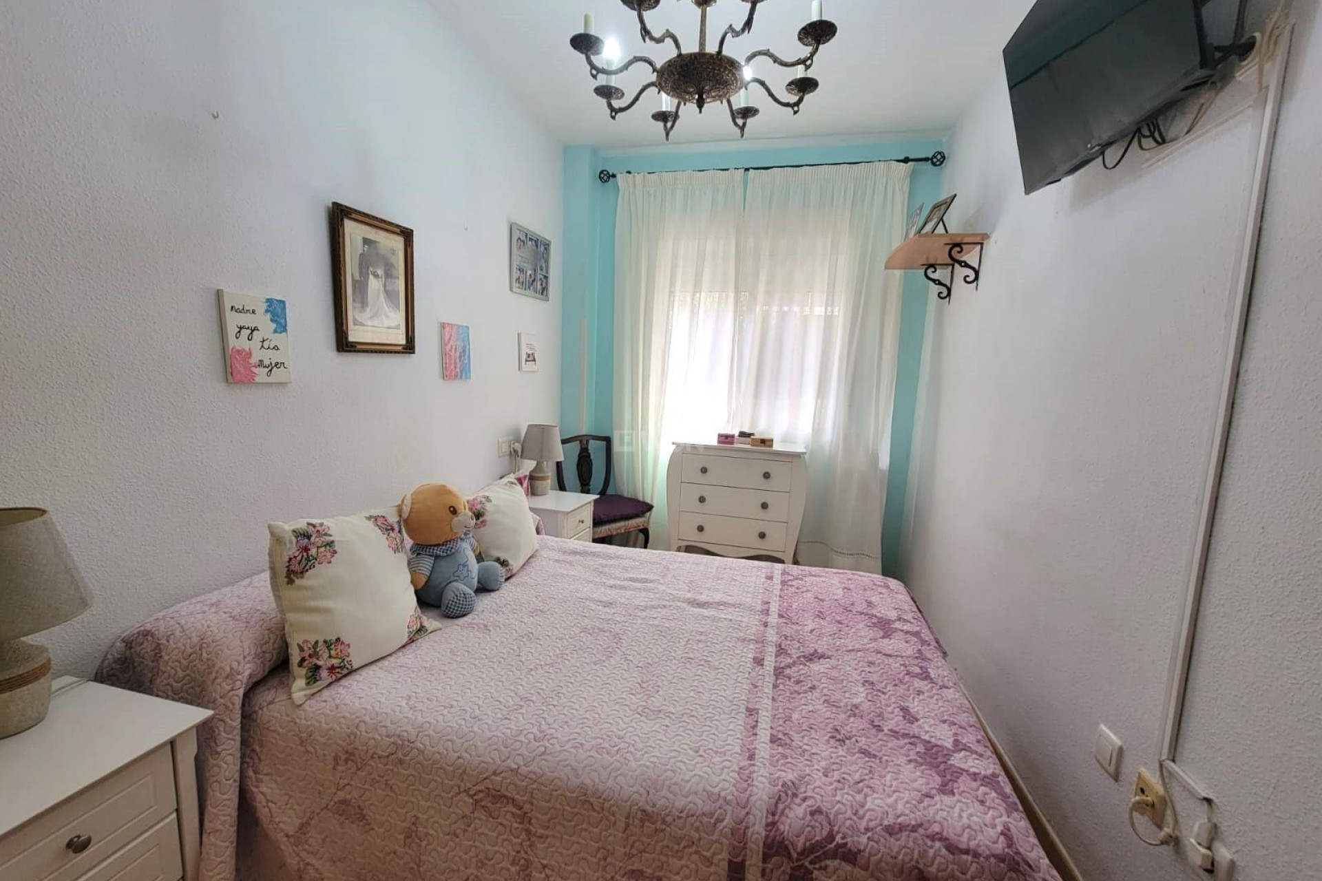 Odsprzedaż - Mieszkanie w bloku - Torrevieja - Playa del Cura