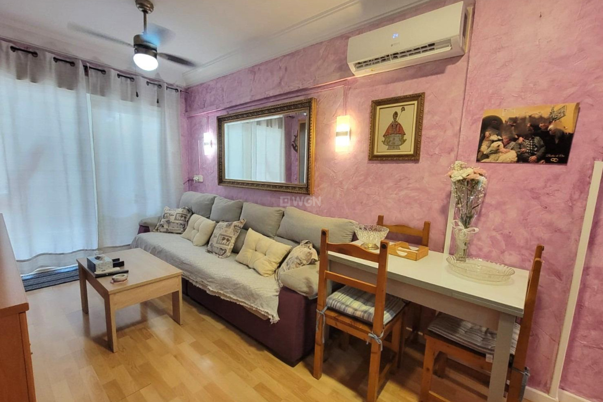 Odsprzedaż - Mieszkanie w bloku - Torrevieja - Playa del Cura