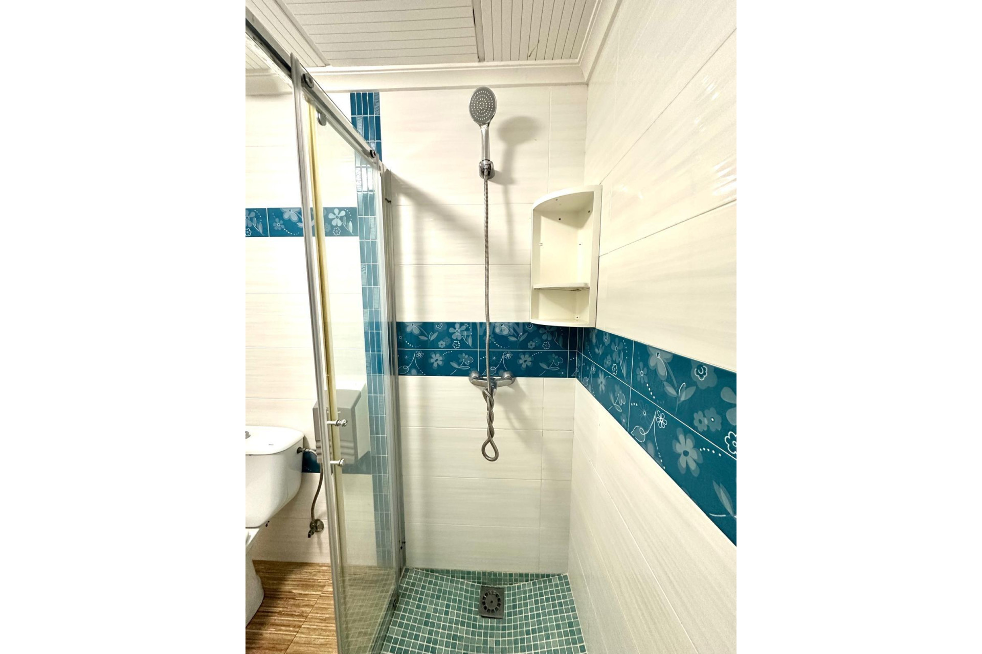 Odsprzedaż - Mieszkanie w bloku - Torrevieja - Playa del Cura