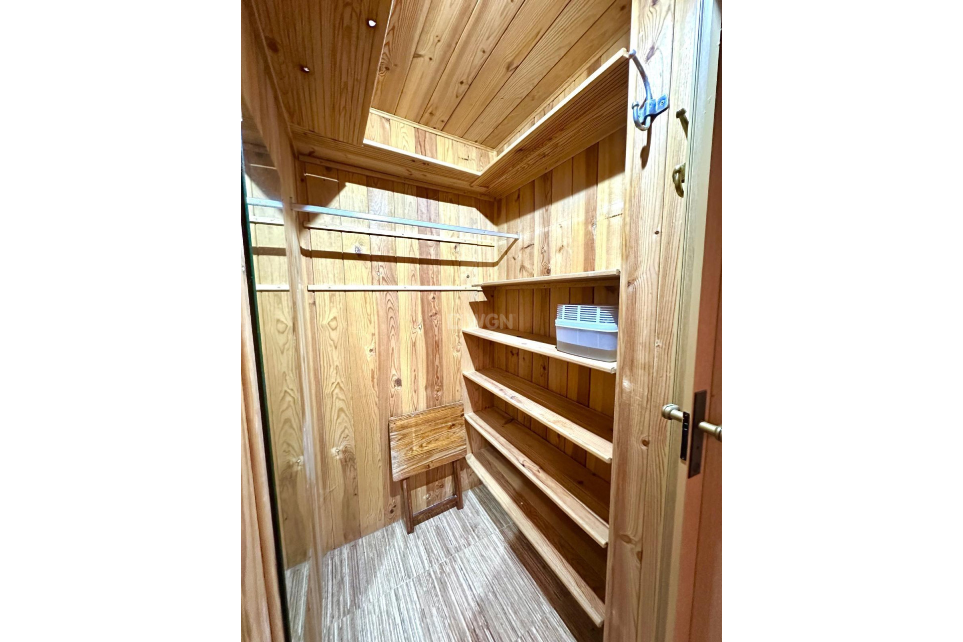 Odsprzedaż - Mieszkanie w bloku - Torrevieja - Playa del Cura