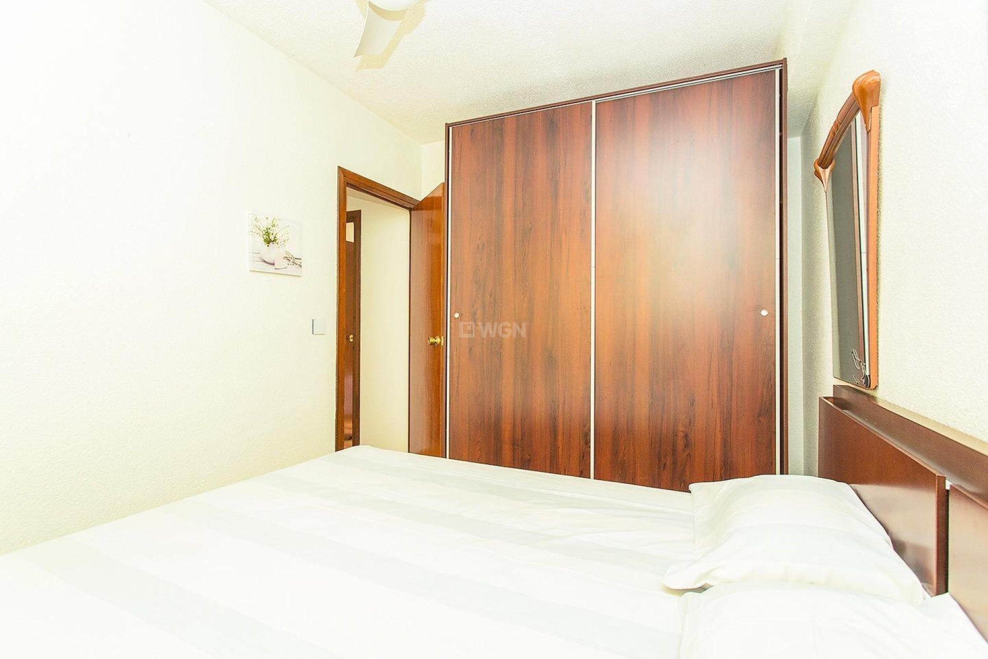 Odsprzedaż - Mieszkanie w bloku - Torrevieja - Playa del Cura