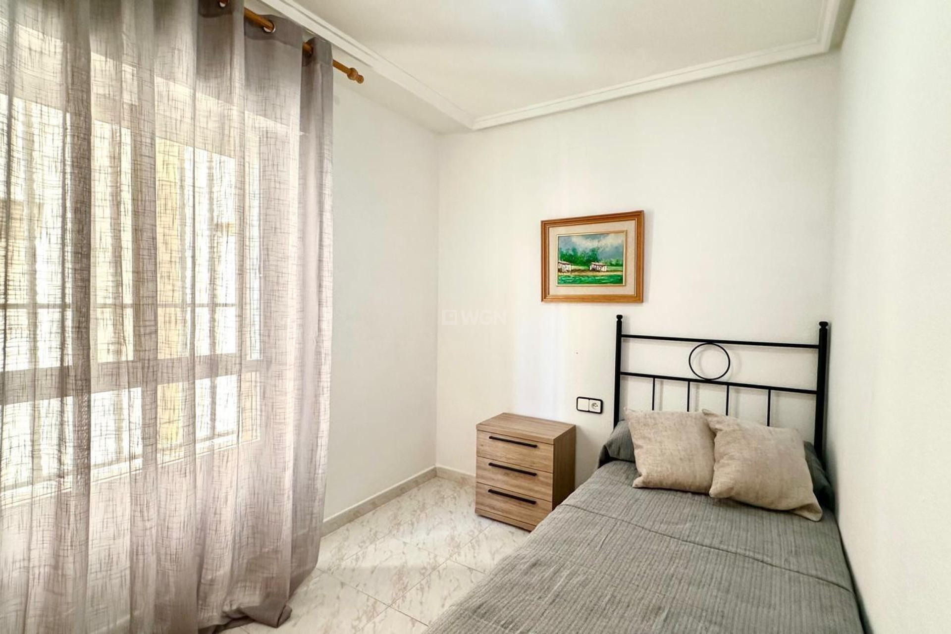 Odsprzedaż - Mieszkanie w bloku - Torrevieja - Playa del Cura