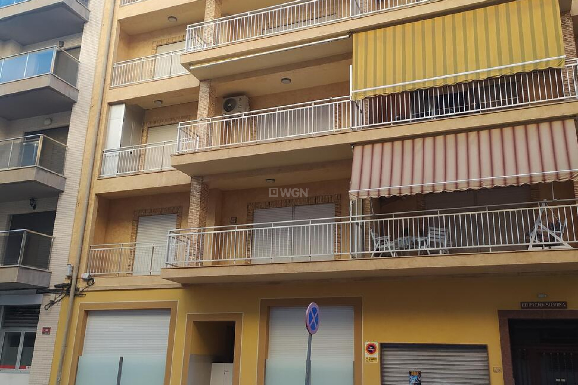 Odsprzedaż - Mieszkanie w bloku - Torrevieja - Playa del Cura