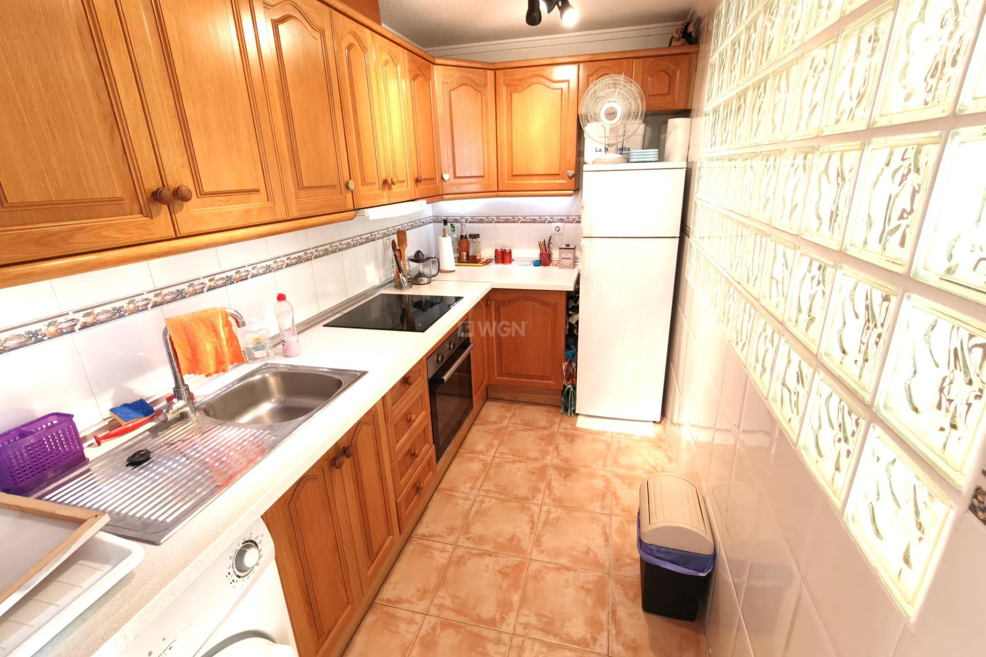 Odsprzedaż - Mieszkanie w bloku - Torrevieja - Playa del Cura