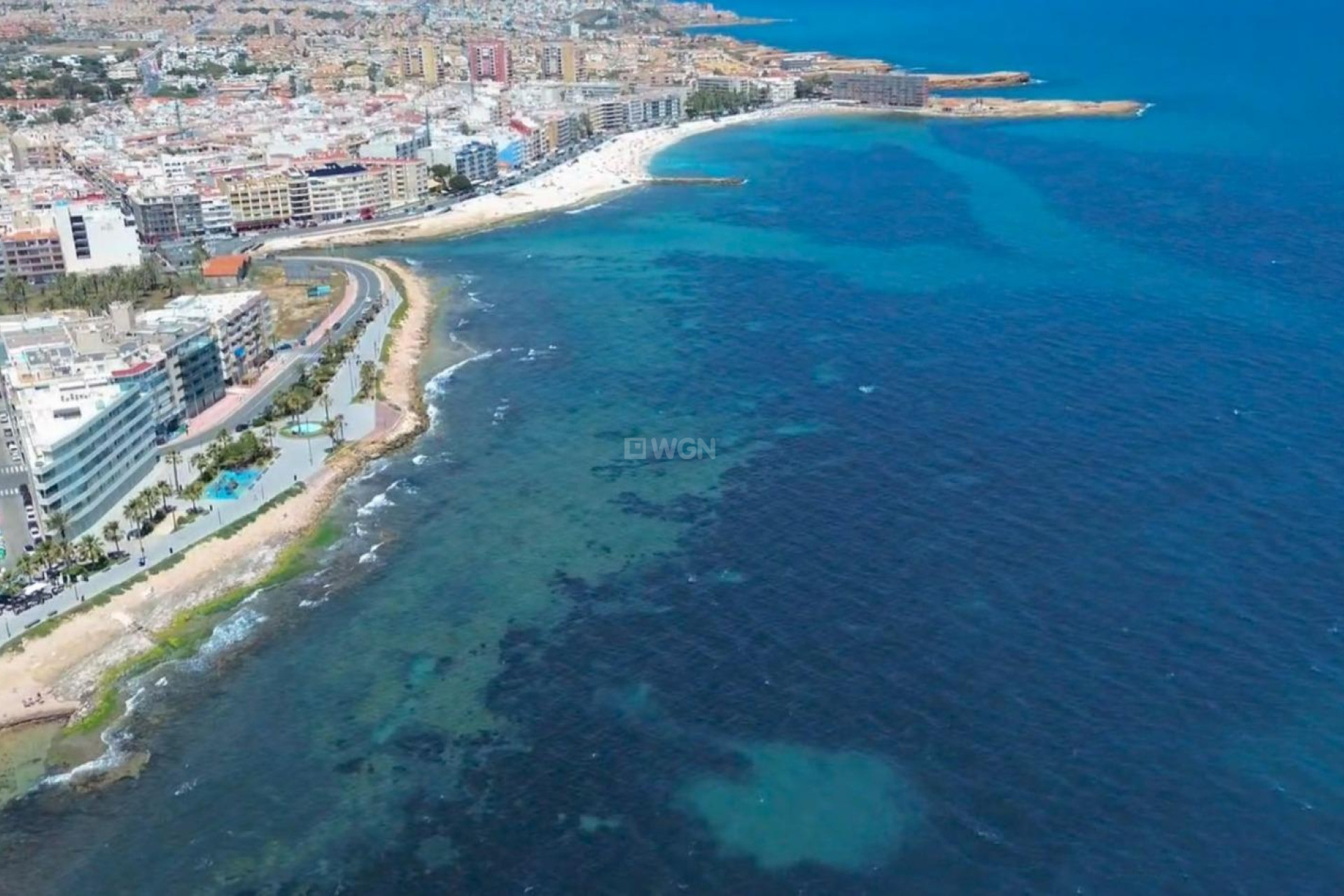 Odsprzedaż - Mieszkanie w bloku - Torrevieja - Playa del Cura