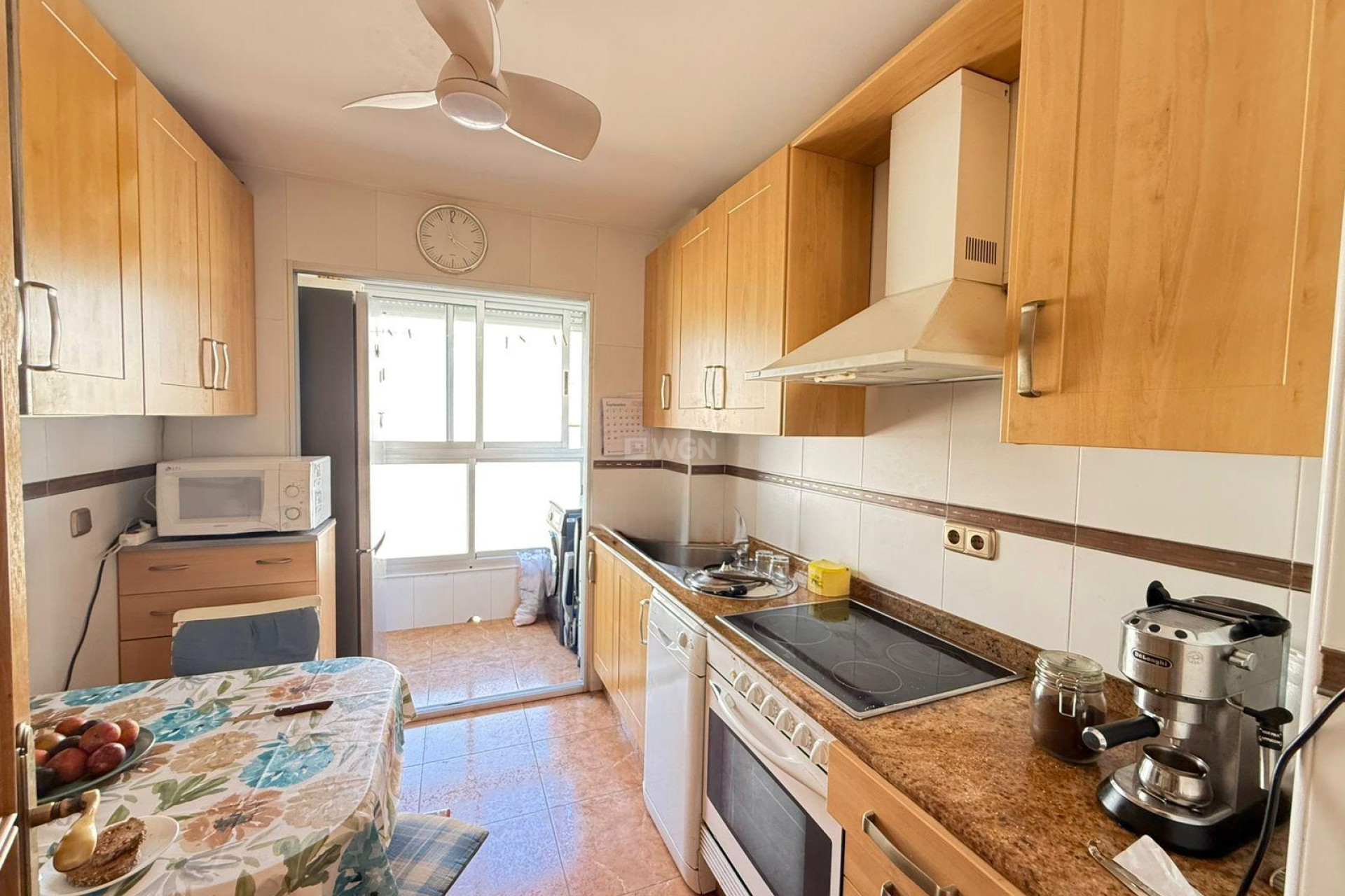 Odsprzedaż - Mieszkanie w bloku - Torrevieja - Playa del Cura