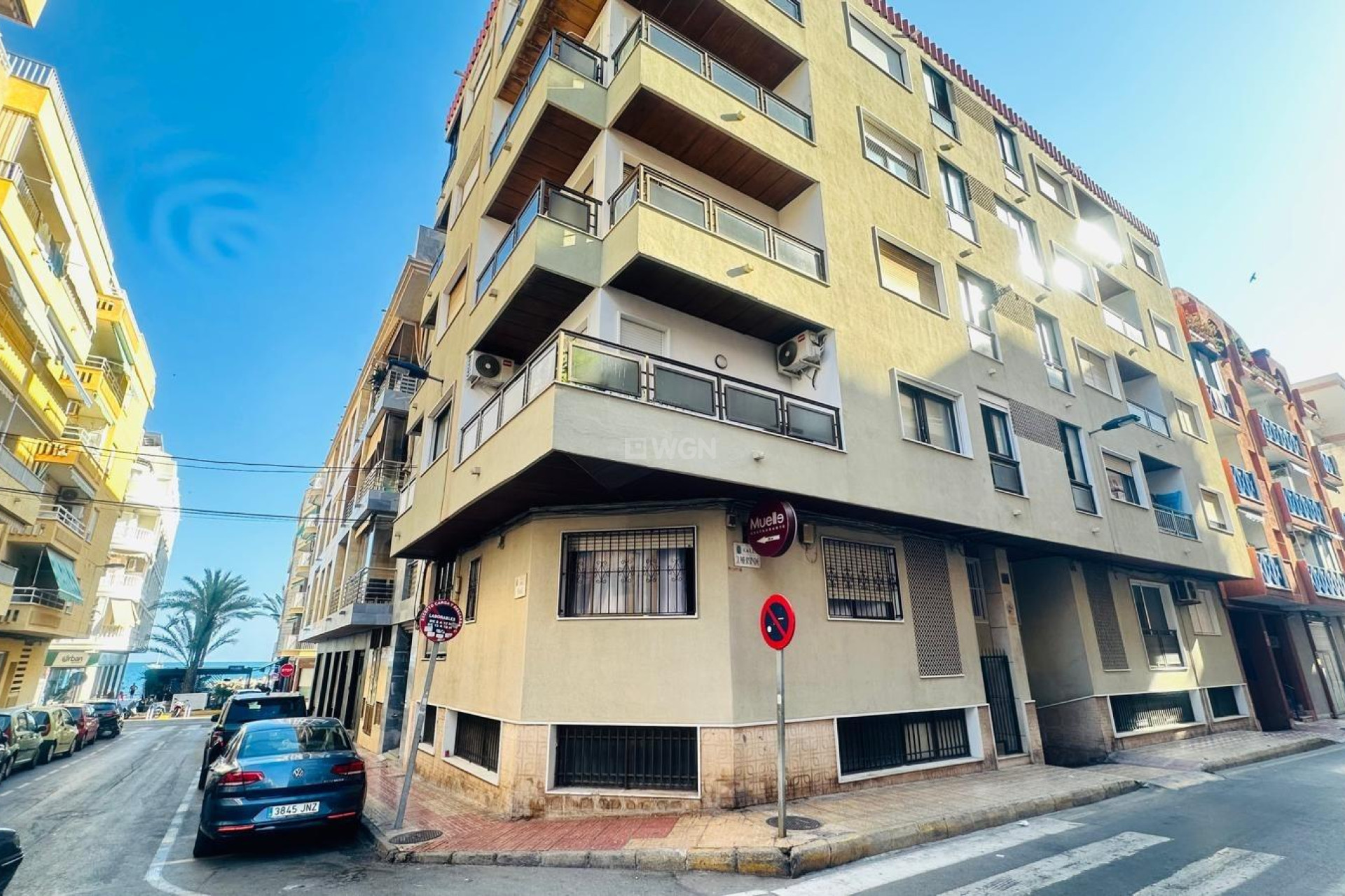 Odsprzedaż - Mieszkanie w bloku - Torrevieja - Playa del Cura