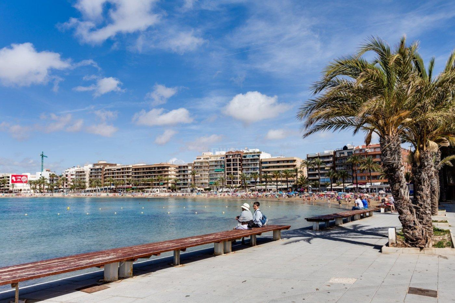Odsprzedaż - Mieszkanie w bloku - Torrevieja - Playa del Cura