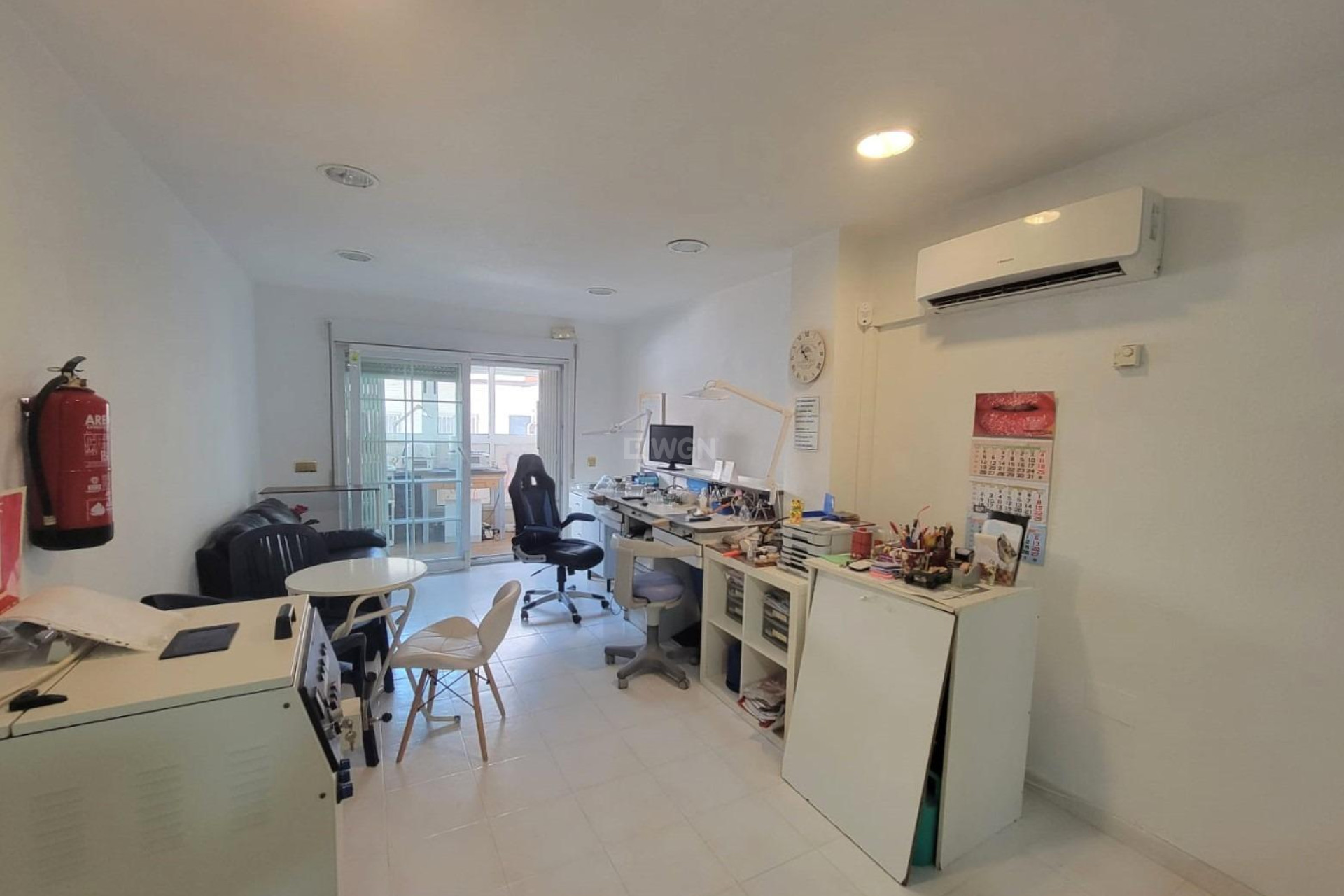 Odsprzedaż - Mieszkanie w bloku - Torrevieja - Playa del Cura