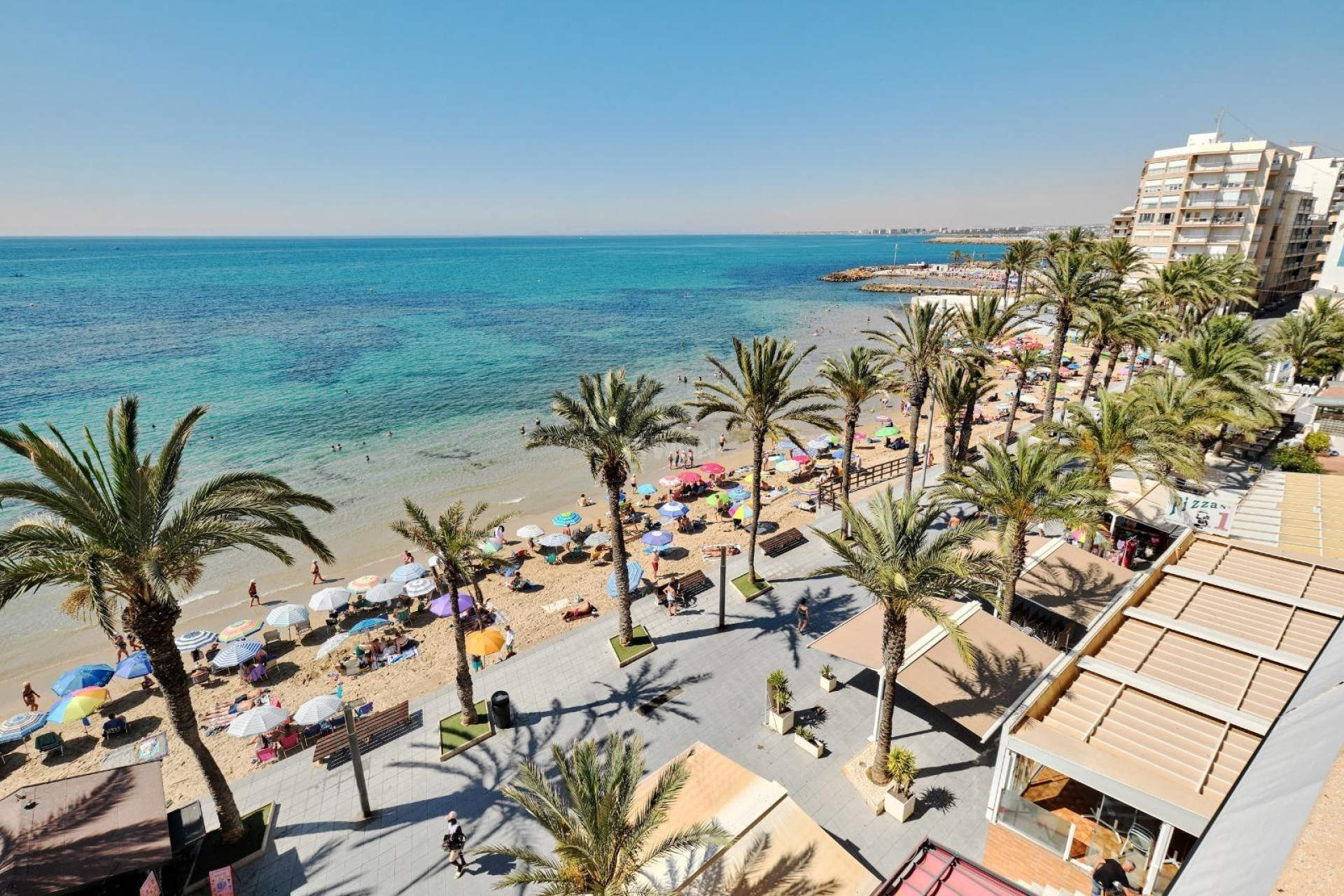 Odsprzedaż - Mieszkanie w bloku - Torrevieja - Playa del Cura