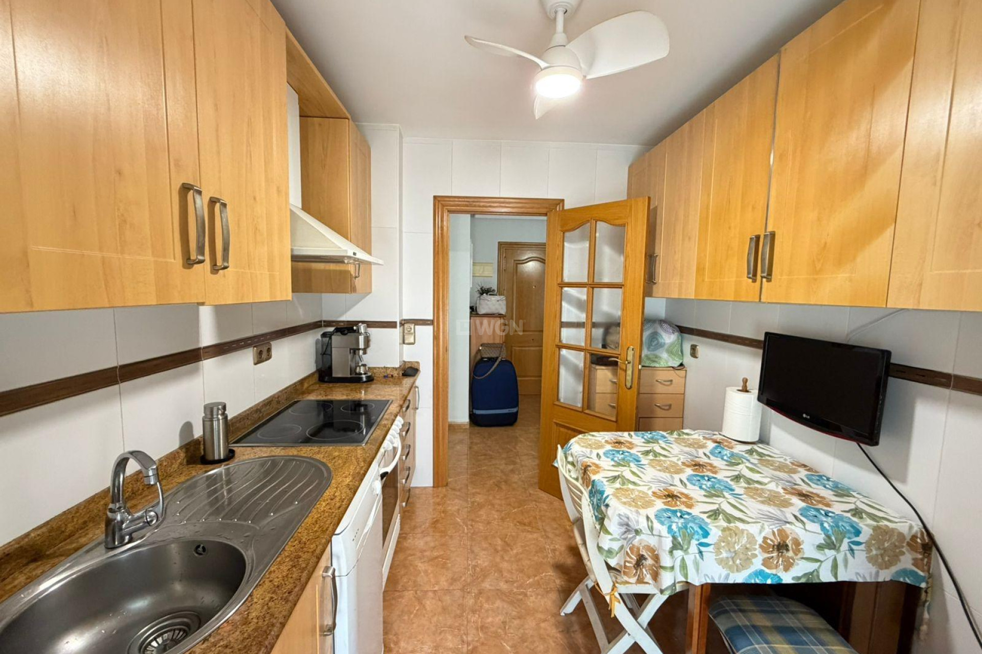 Odsprzedaż - Mieszkanie w bloku - Torrevieja - Playa del Cura