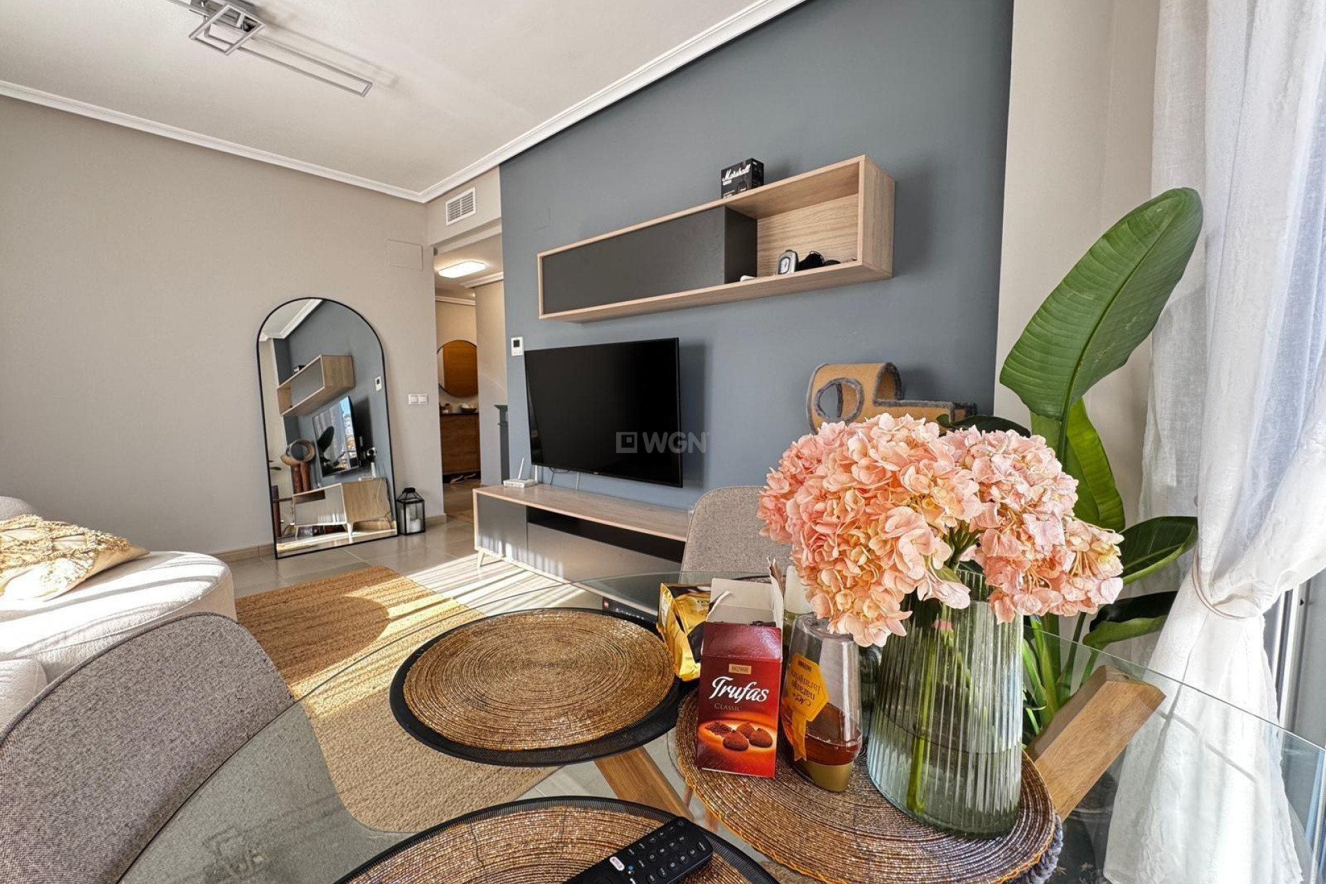 Odsprzedaż - Mieszkanie w bloku - Torrevieja - Playa del Cura