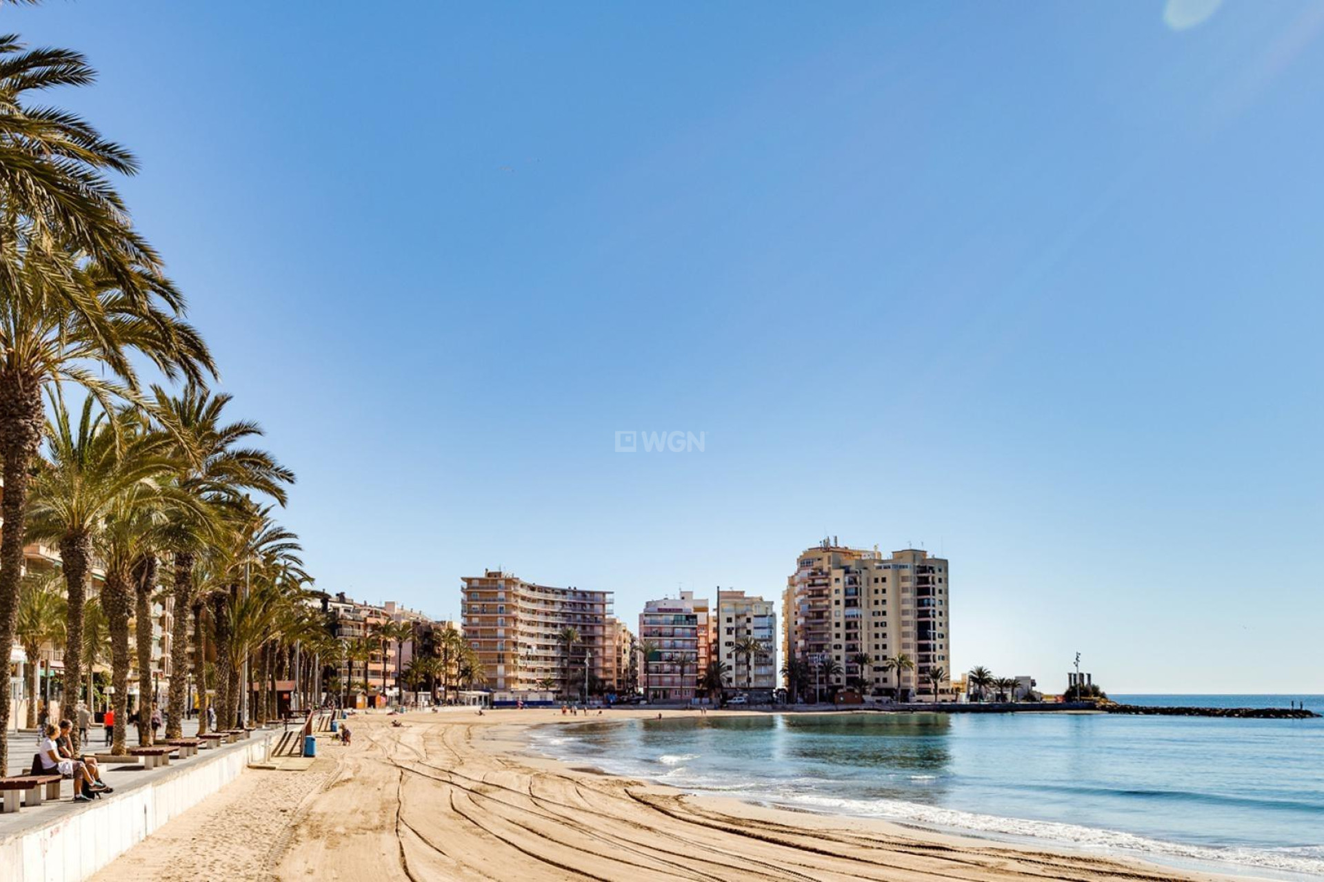Odsprzedaż - Mieszkanie w bloku - Torrevieja - Playa del Cura