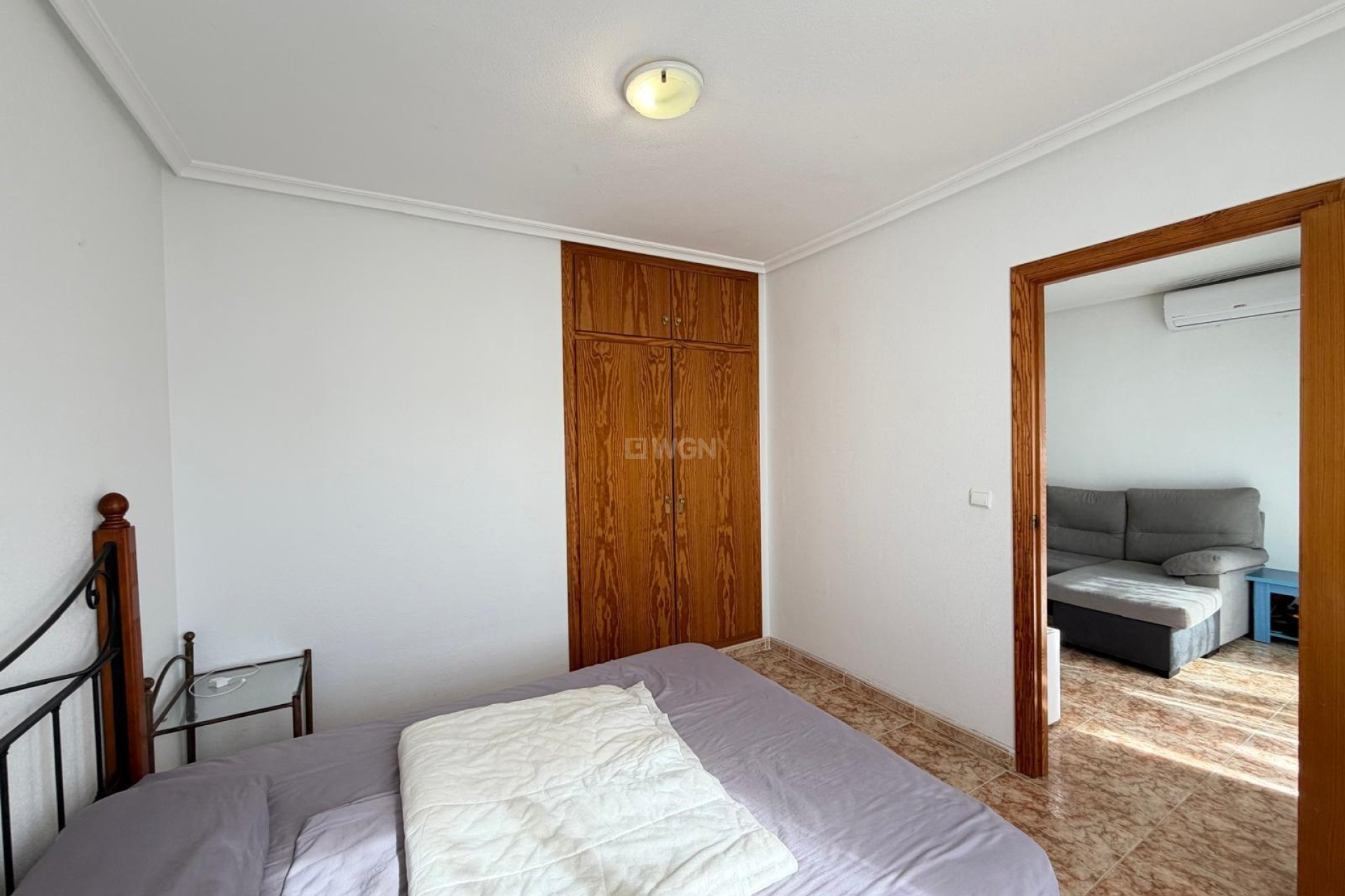 Odsprzedaż - Mieszkanie w bloku - Torrevieja - Playa del Cura