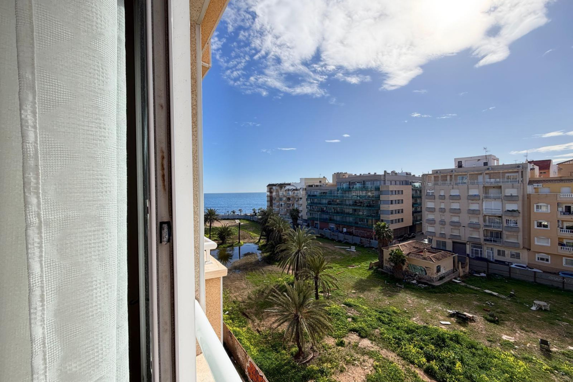 Odsprzedaż - Mieszkanie w bloku - Torrevieja - Playa del Cura