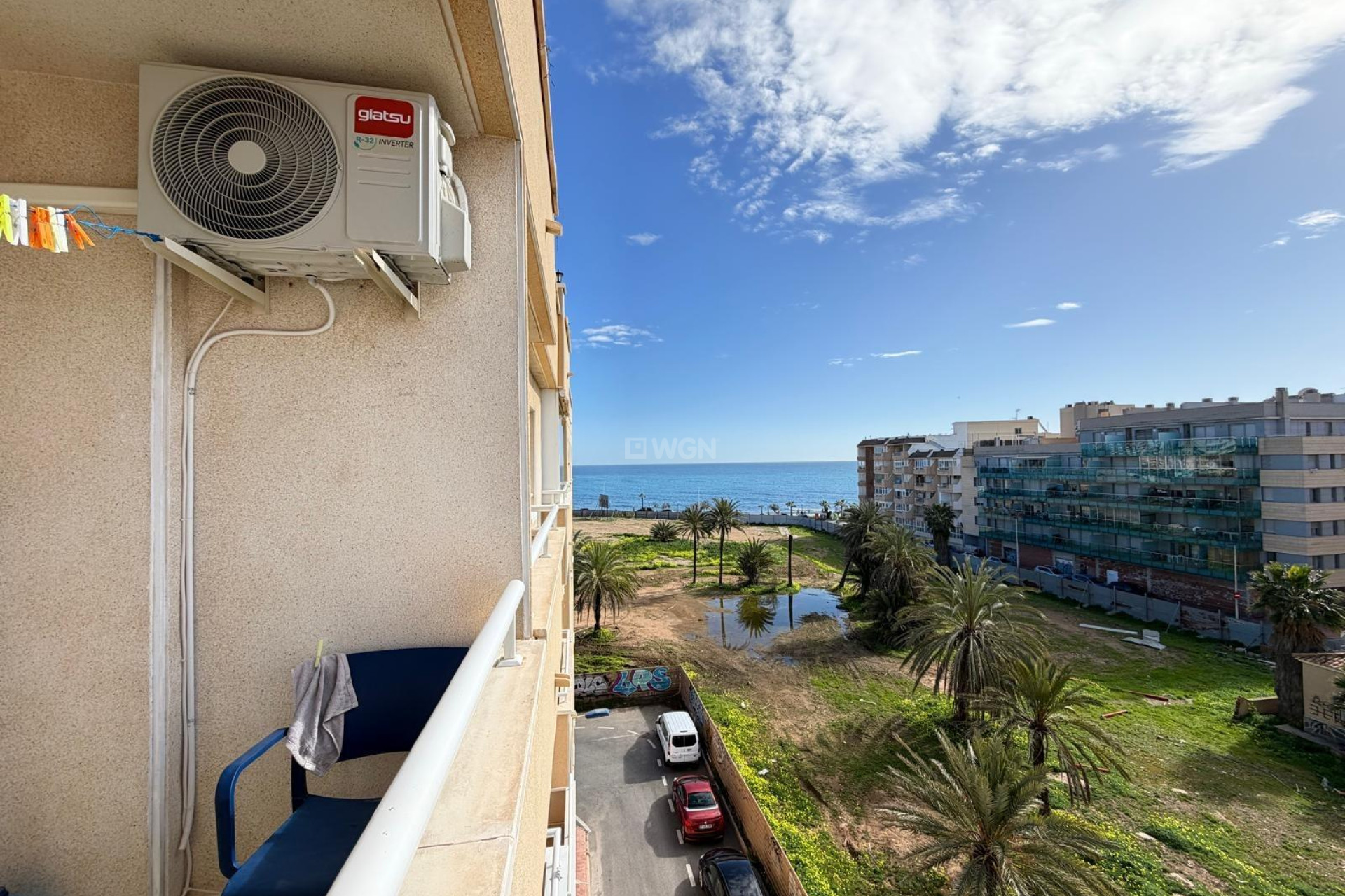 Odsprzedaż - Mieszkanie w bloku - Torrevieja - Playa del Cura