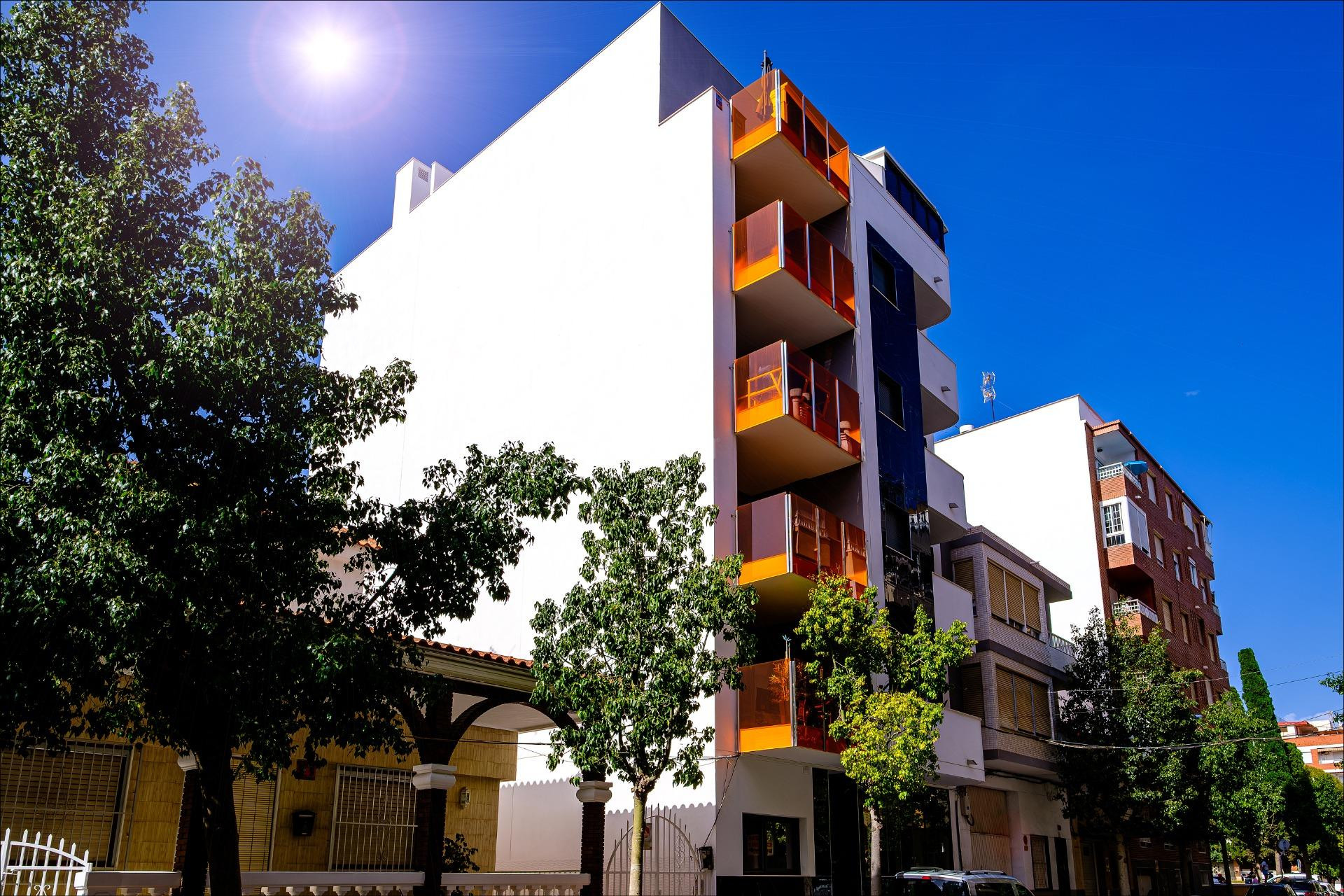 Odsprzedaż - Mieszkanie w bloku - Torrevieja - Playa del Cura