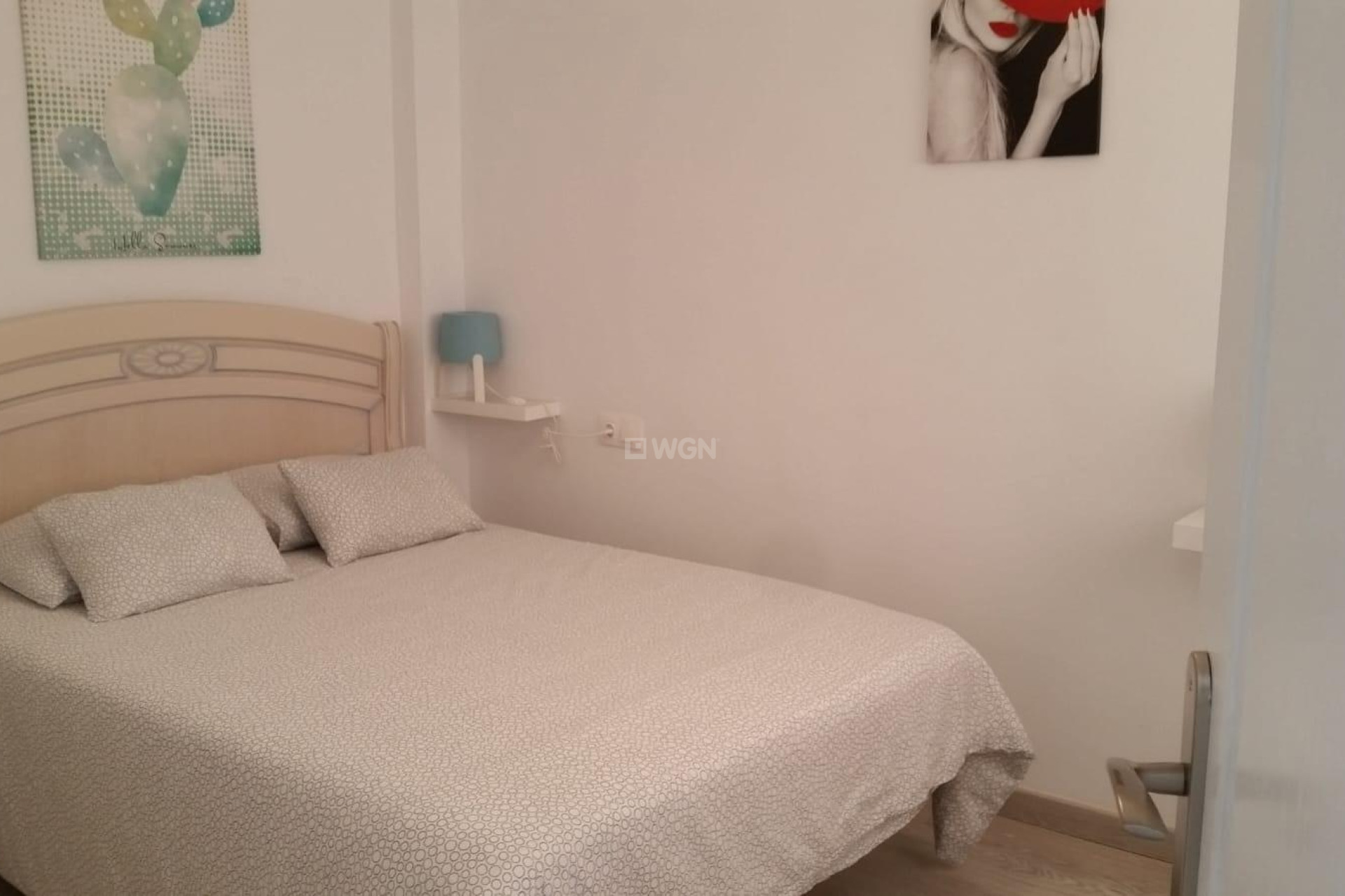Odsprzedaż - Mieszkanie w bloku - Torrevieja - Playa del Cura