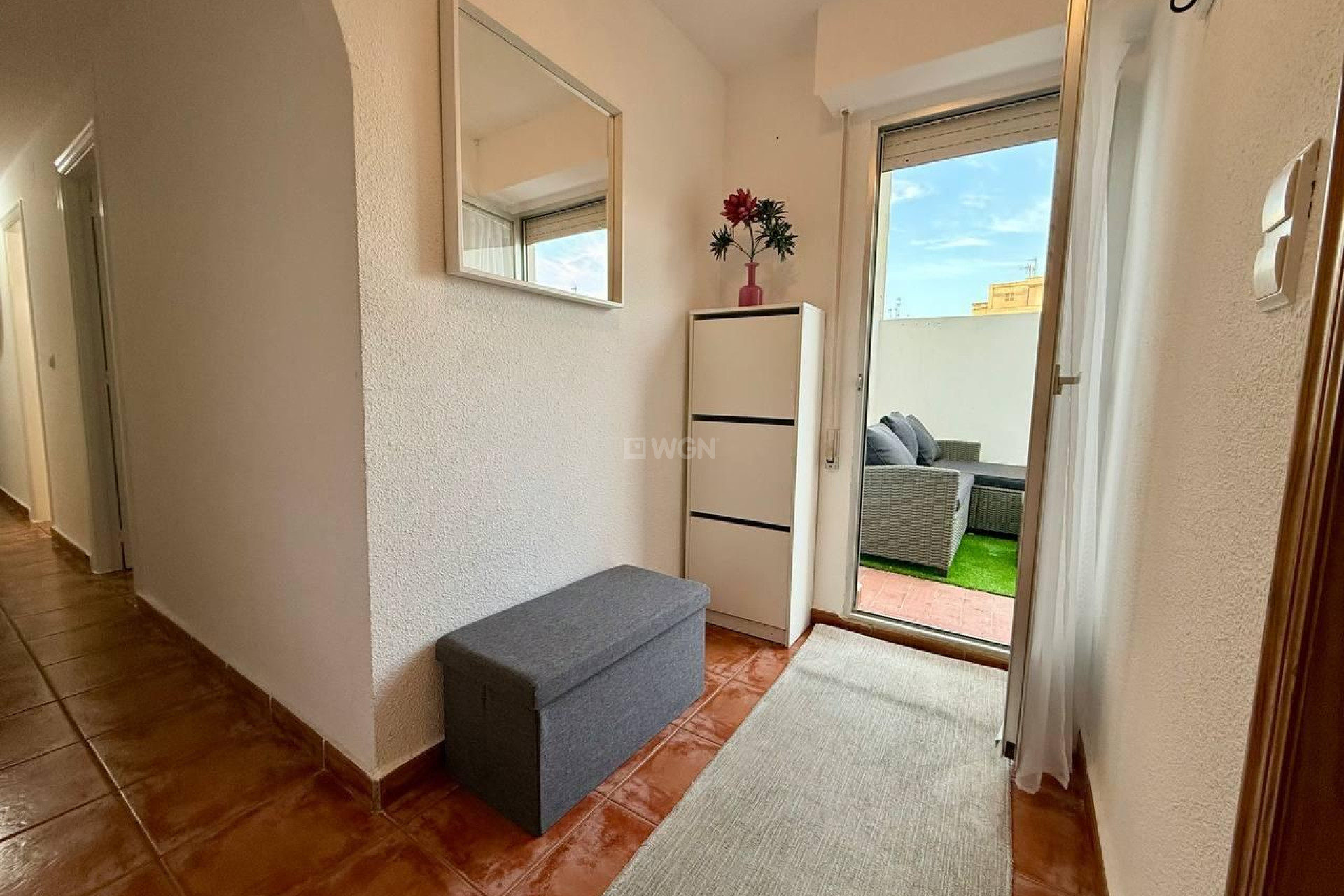 Odsprzedaż - Mieszkanie w bloku - Torrevieja - Playa del Cura