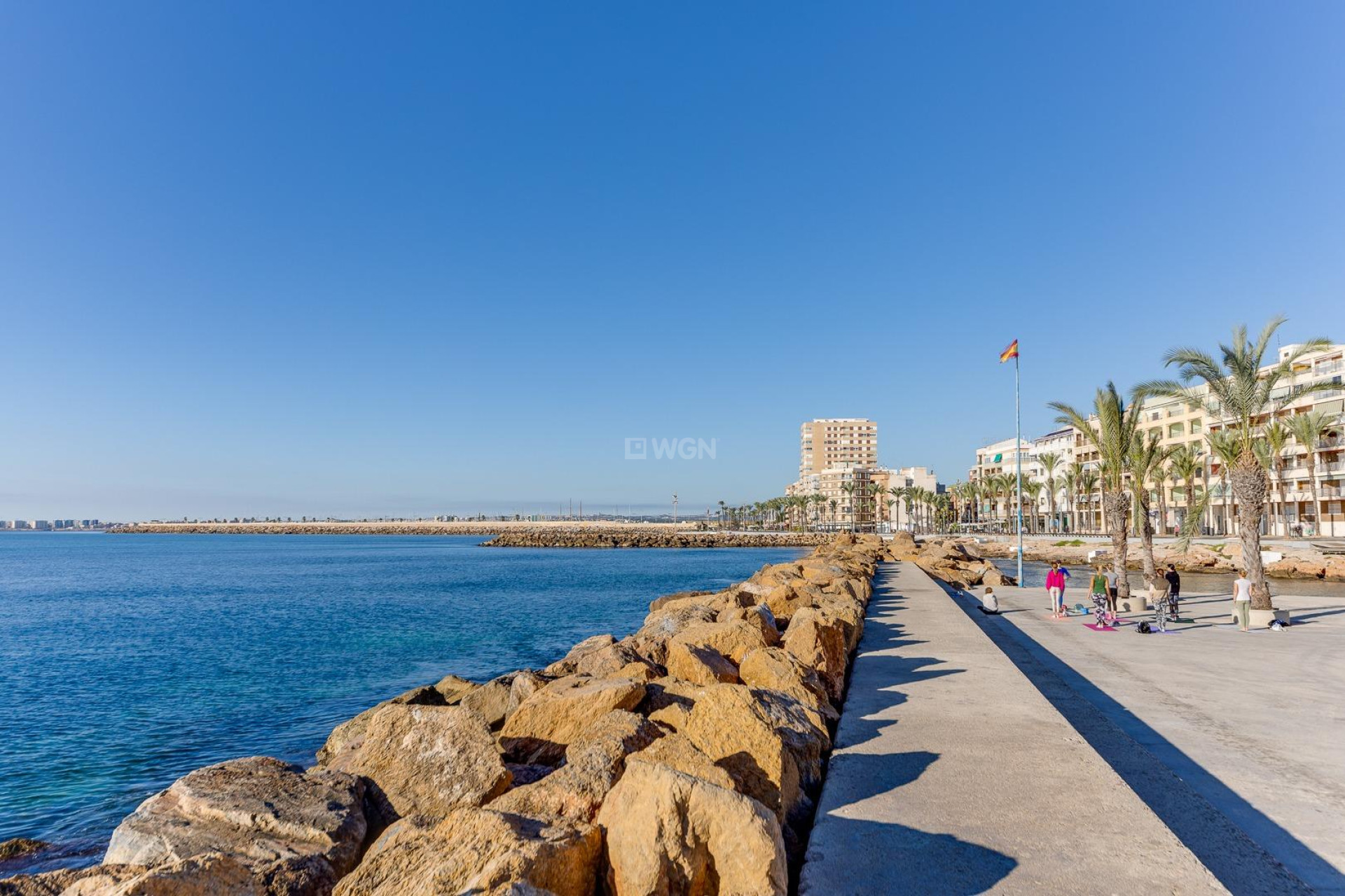 Odsprzedaż - Mieszkanie w bloku - Torrevieja - Playa del Cura