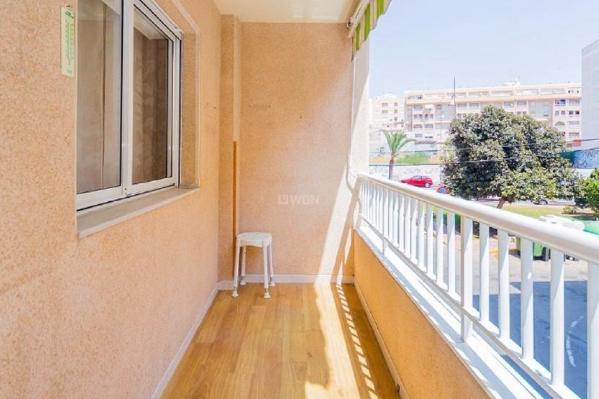 Odsprzedaż - Mieszkanie w bloku - Torrevieja - Playa del Cura