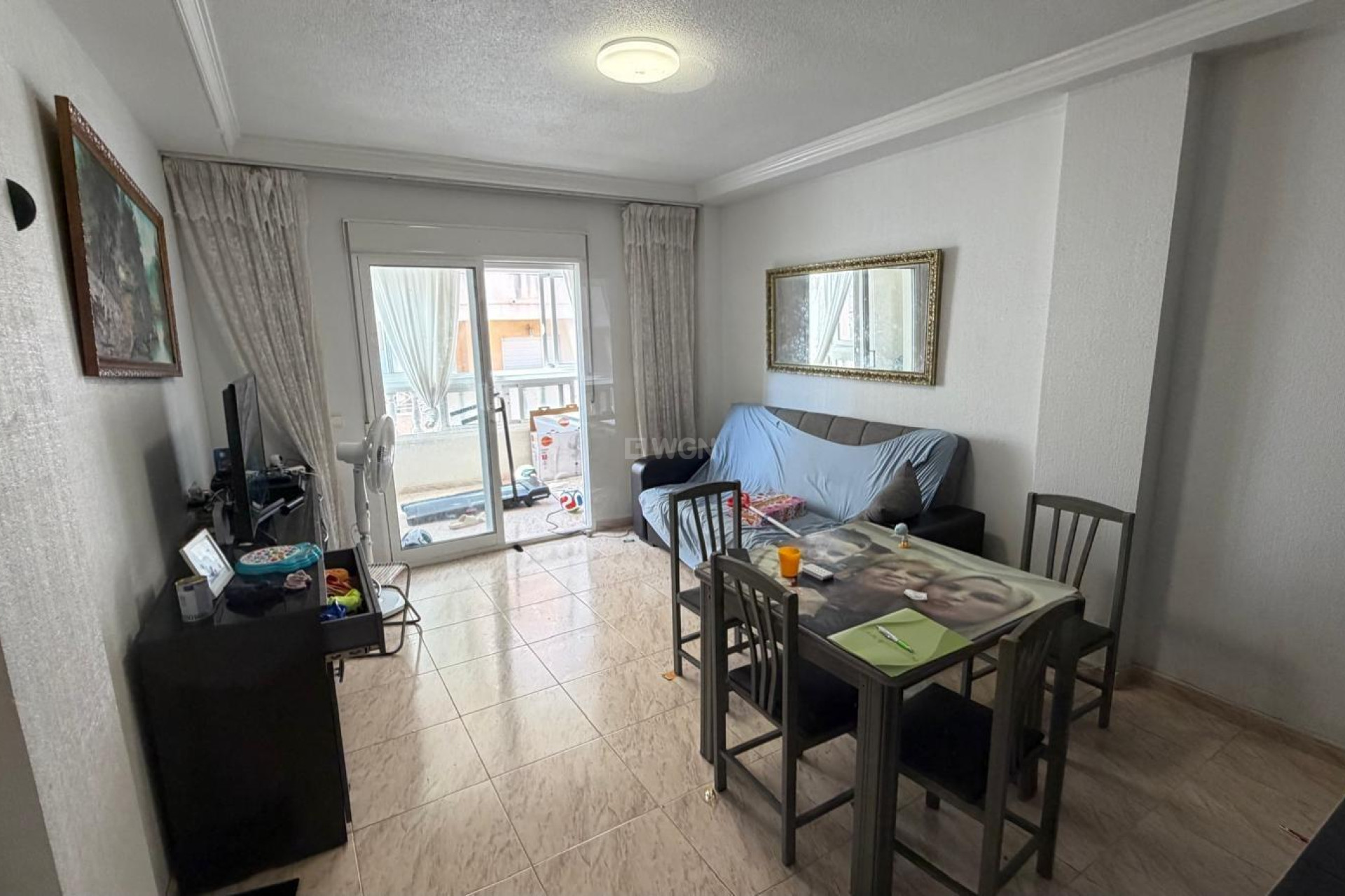 Odsprzedaż - Mieszkanie w bloku - Torrevieja - Playa del Cura