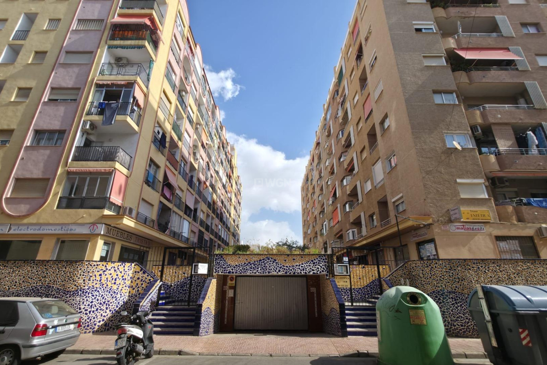 Odsprzedaż - Mieszkanie w bloku - Torrevieja - Playa del Cura