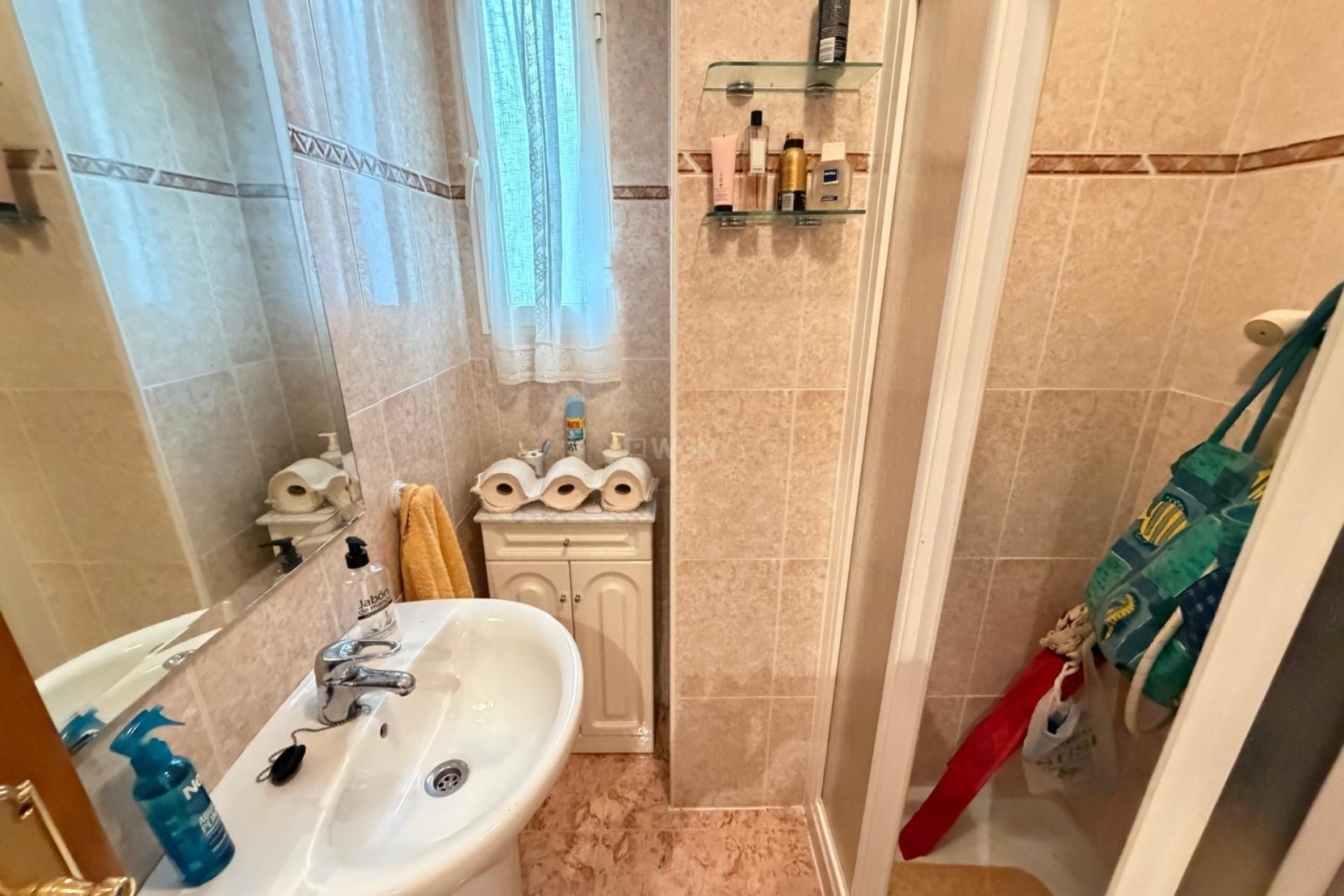 Odsprzedaż - Mieszkanie w bloku - Torrevieja - Playa del Cura