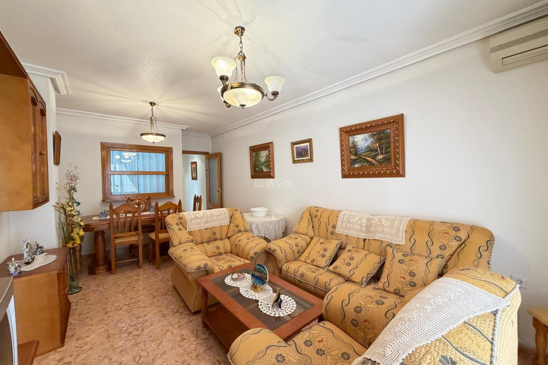 Odsprzedaż - Mieszkanie w bloku - Torrevieja - Playa del Cura