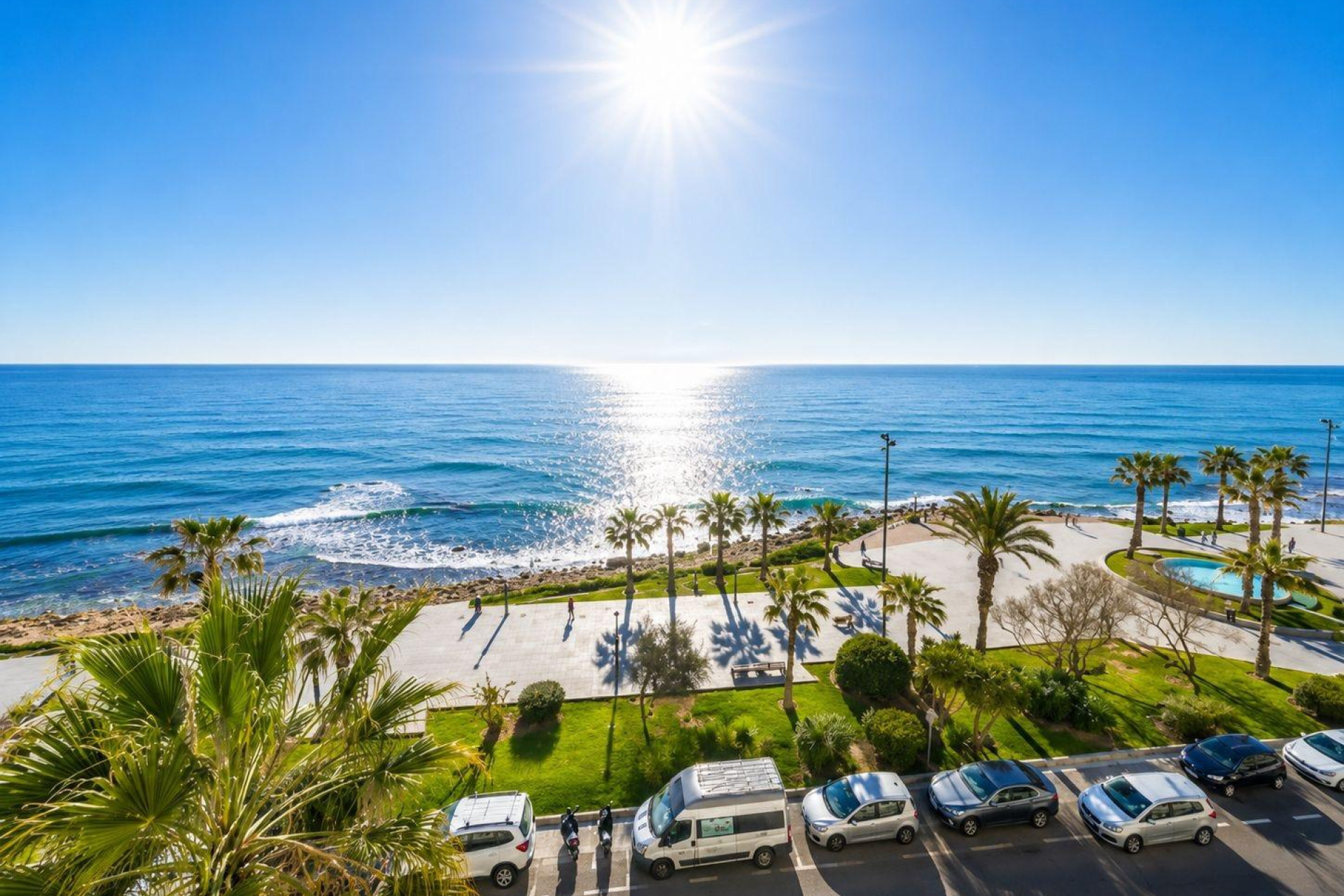 Odsprzedaż - Mieszkanie w bloku - Torrevieja - Playa del Cura