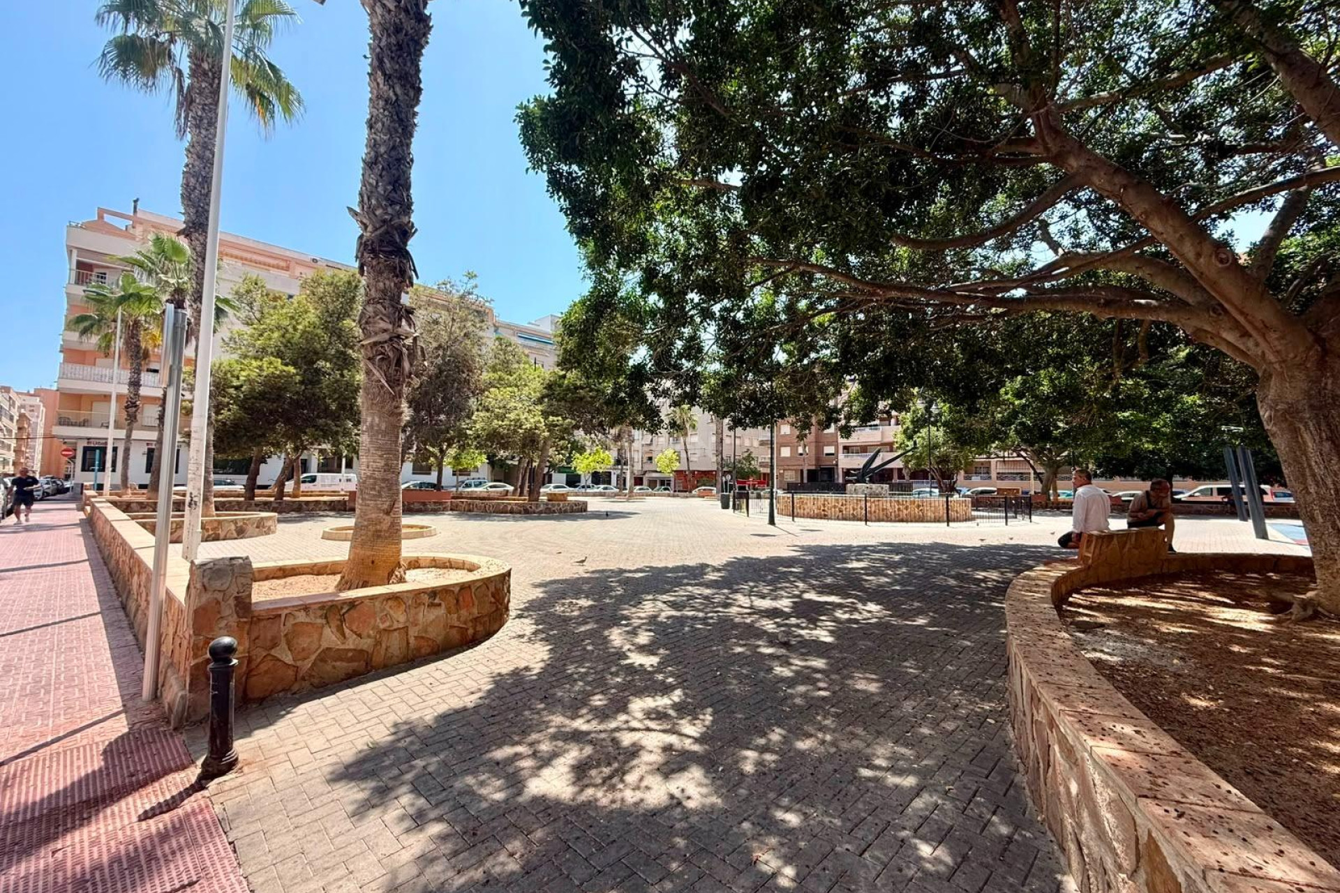 Odsprzedaż - Mieszkanie w bloku - Torrevieja - Playa del Cura