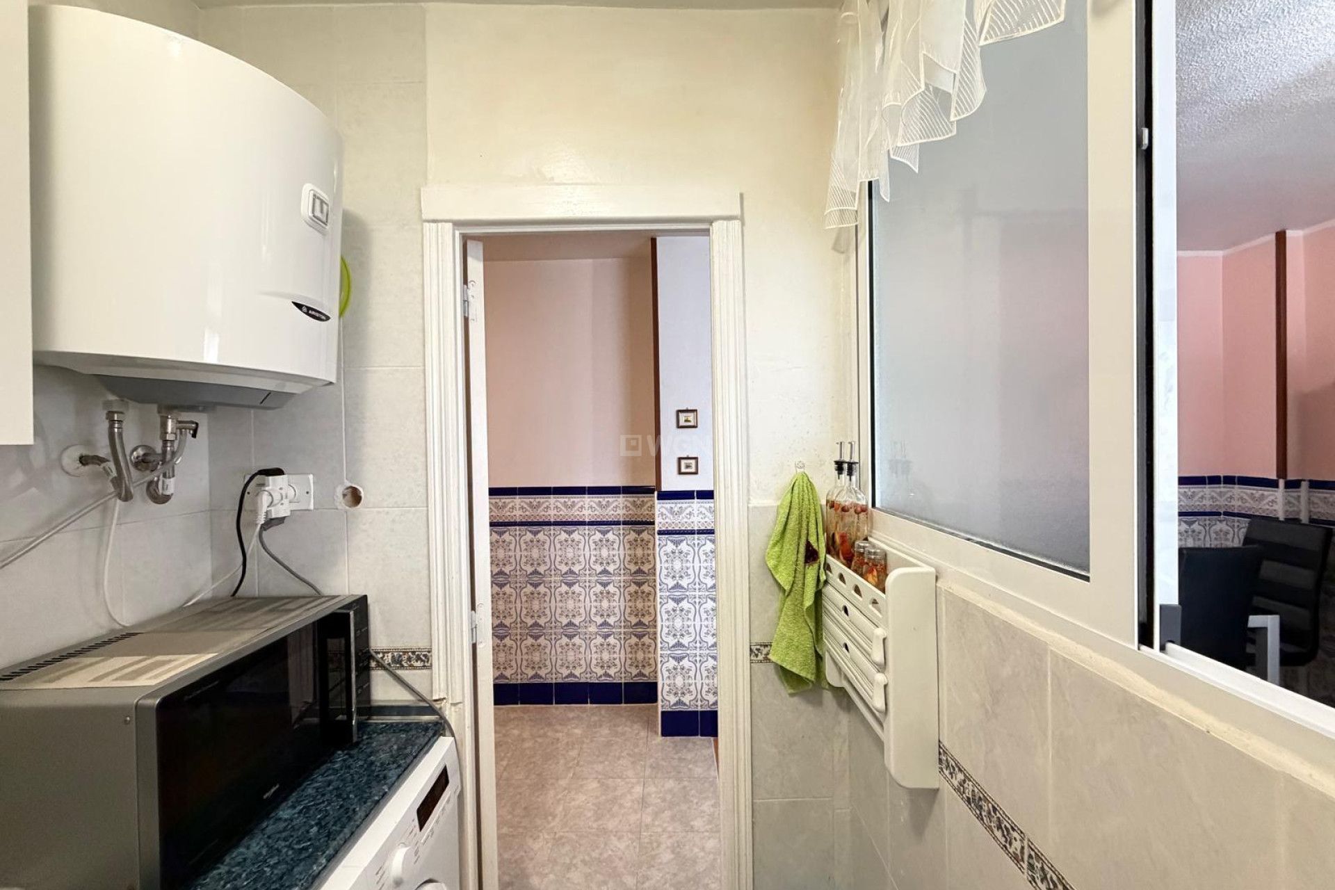 Odsprzedaż - Mieszkanie w bloku - Torrevieja - Playa del Cura