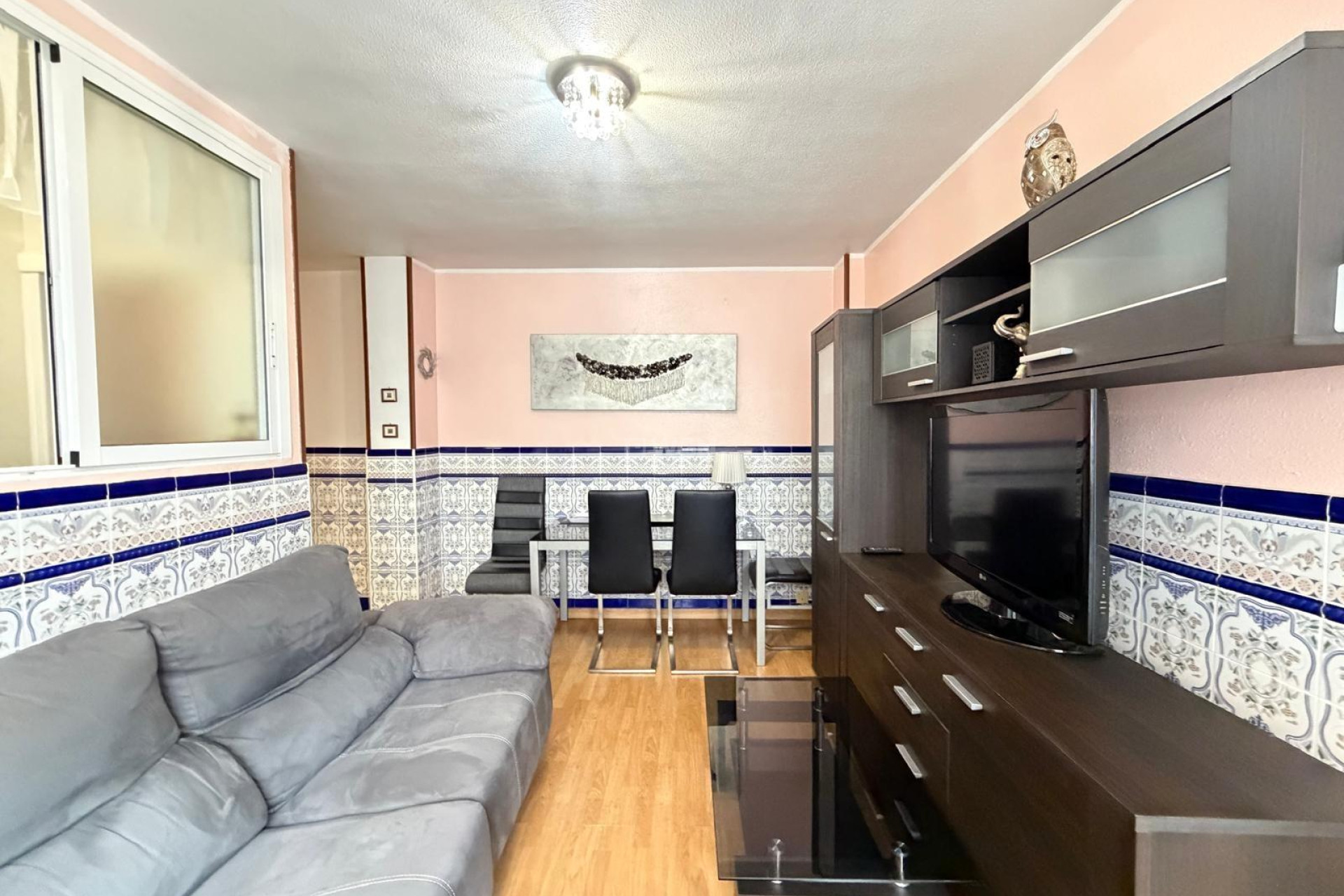 Odsprzedaż - Mieszkanie w bloku - Torrevieja - Playa del Cura