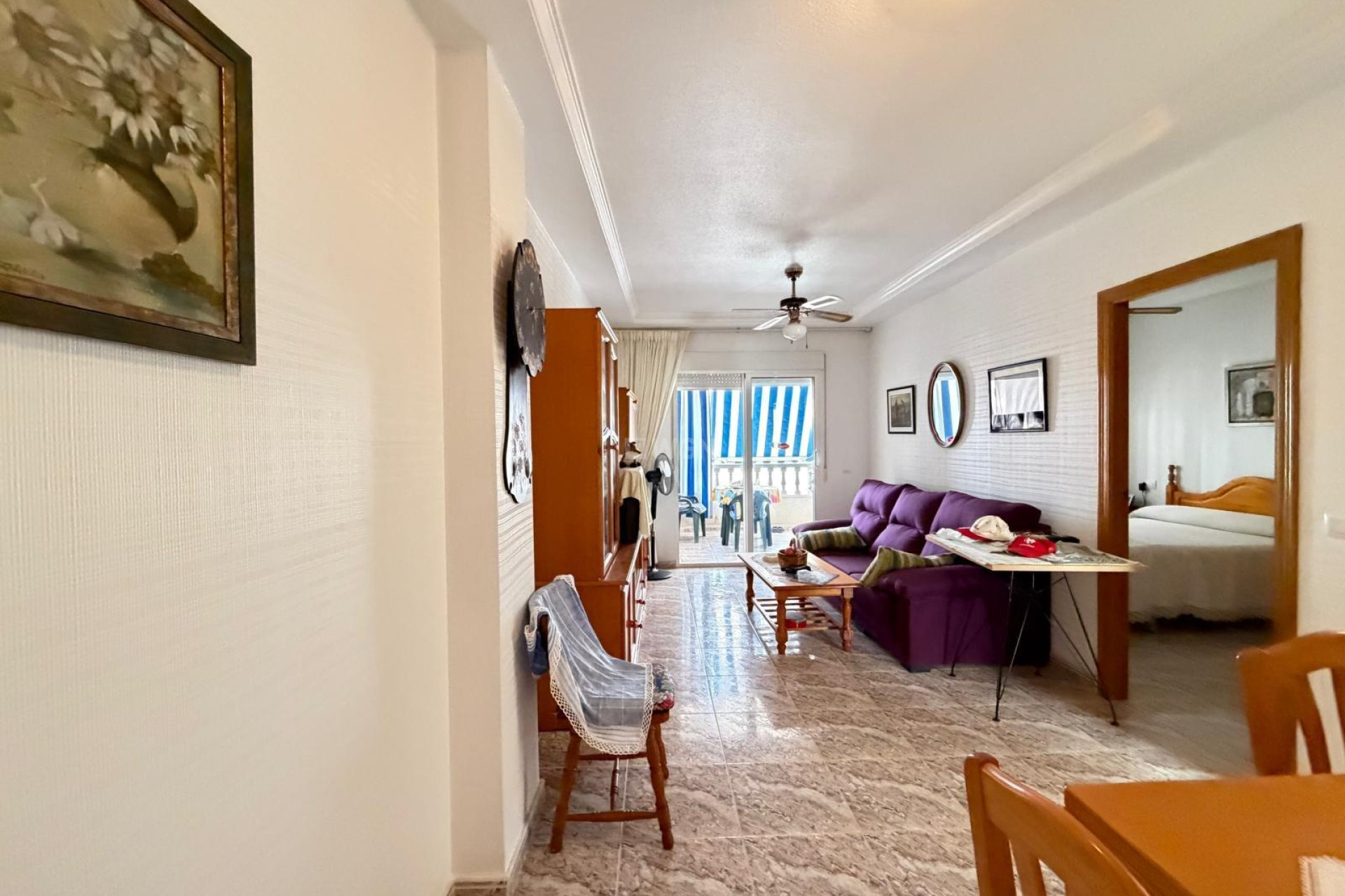 Odsprzedaż - Mieszkanie w bloku - Torrevieja - Playa del Cura