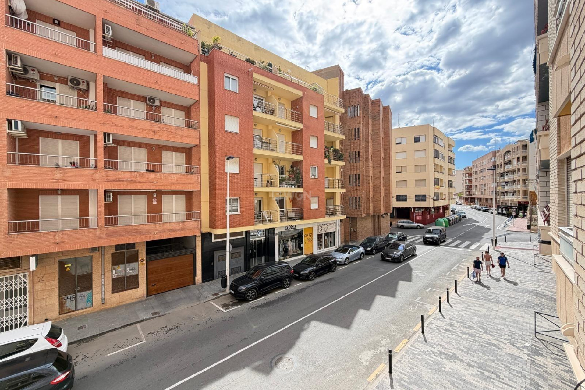 Odsprzedaż - Mieszkanie w bloku - Torrevieja - Playa del Cura