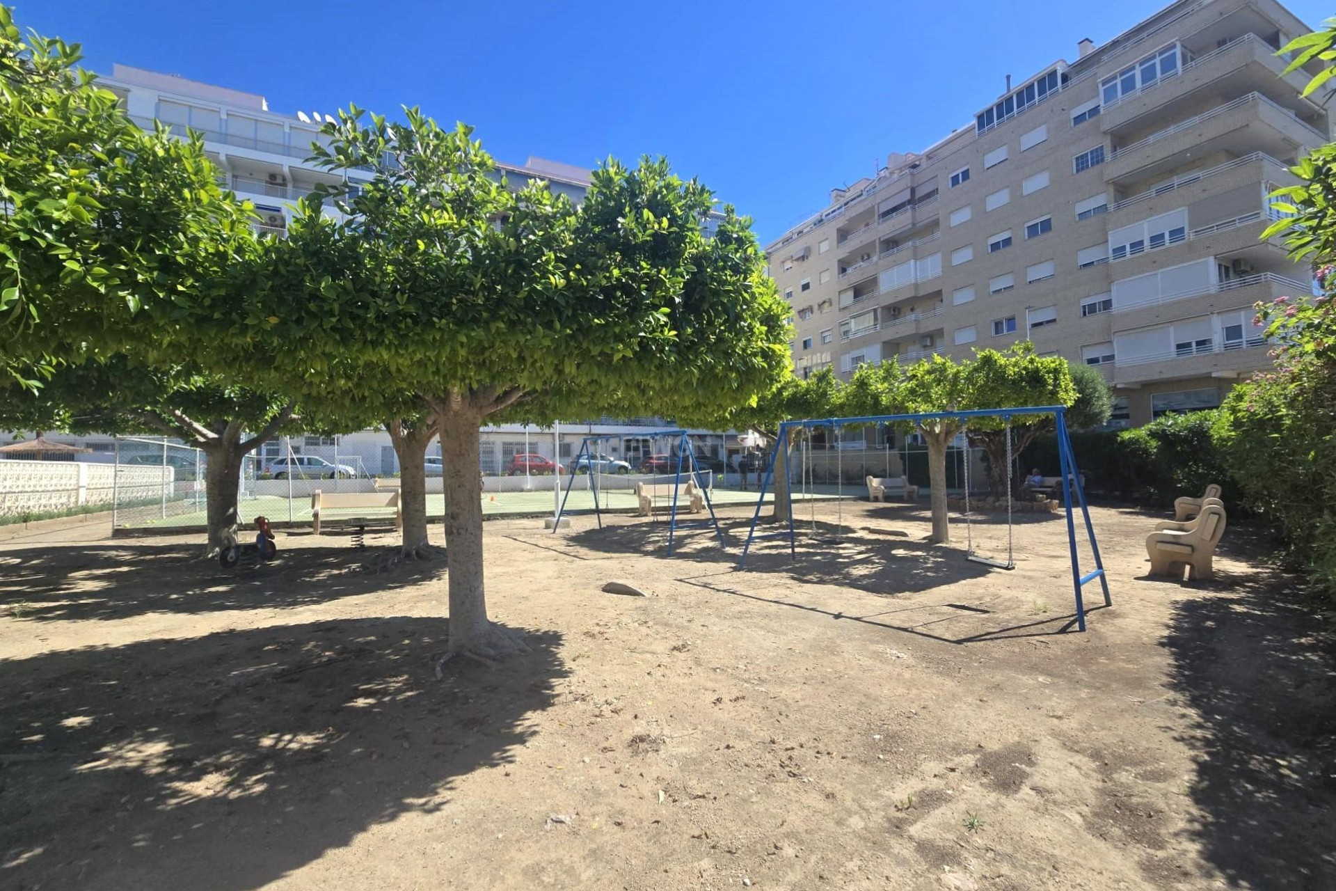 Odsprzedaż - Mieszkanie w bloku - Torrevieja - Puerto Deportivo Marina Salinas