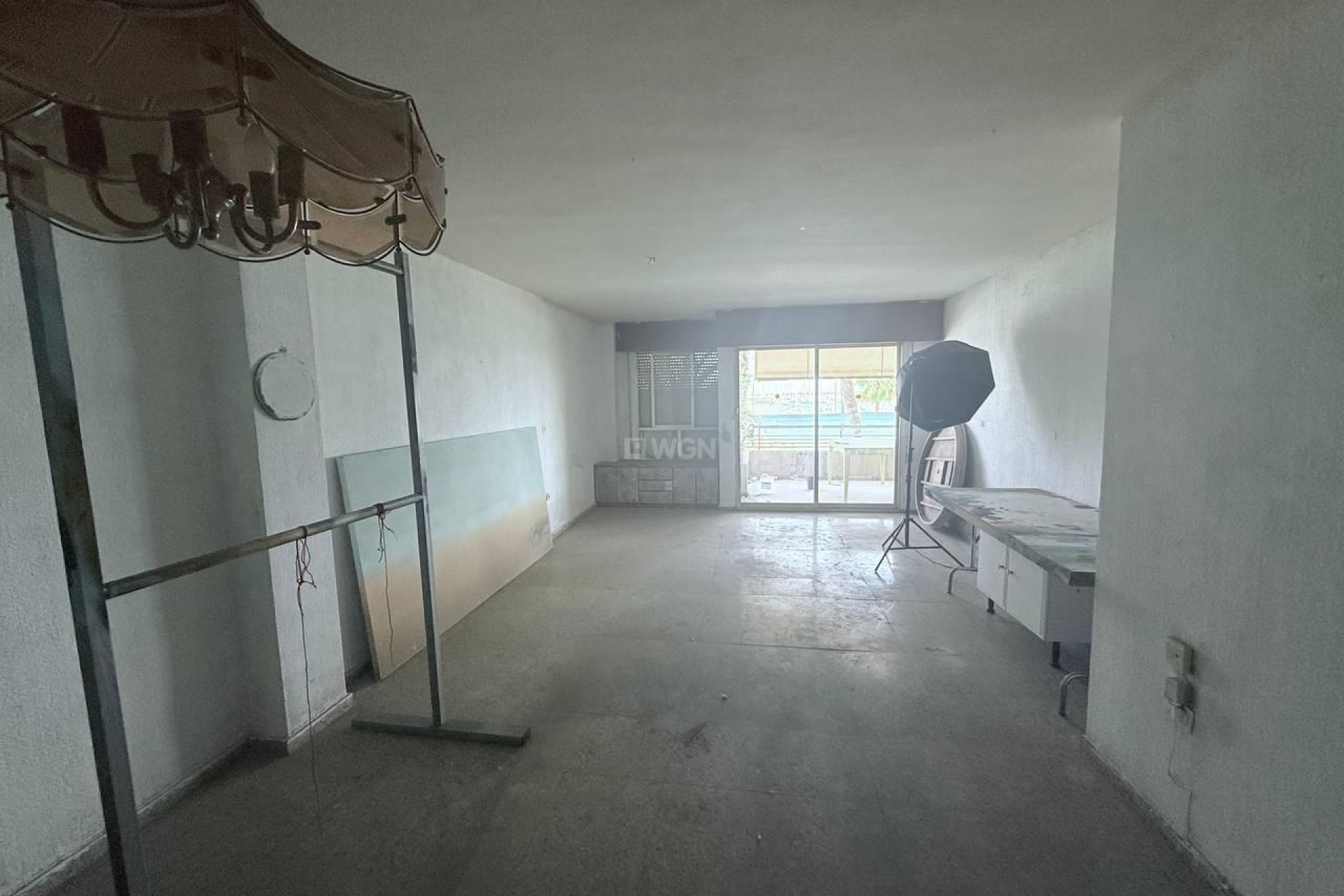 Odsprzedaż - Mieszkanie w bloku - Torrevieja - Puerto