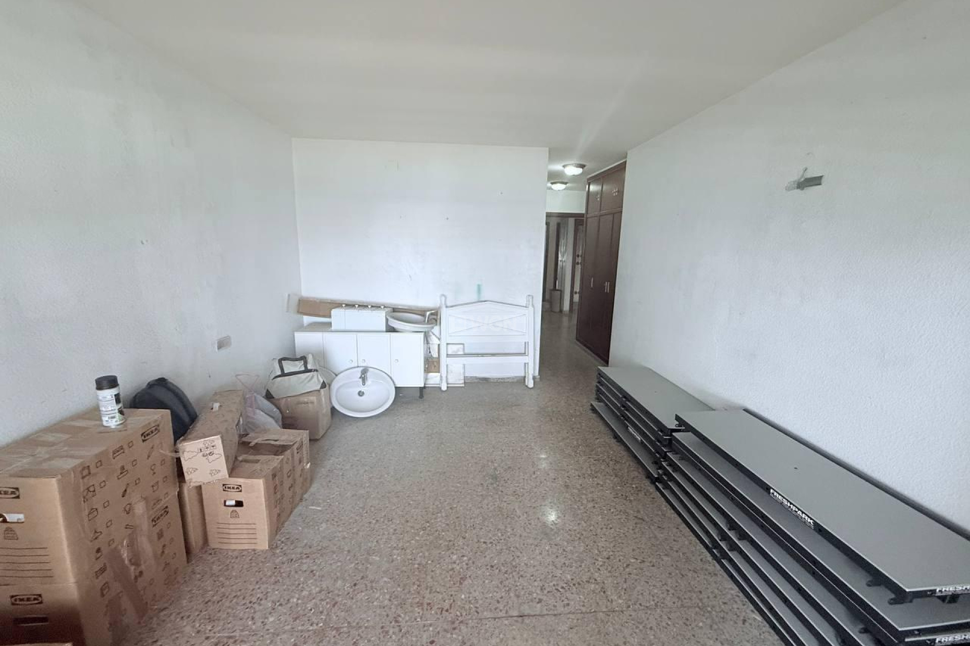 Odsprzedaż - Mieszkanie w bloku - Torrevieja - Puerto