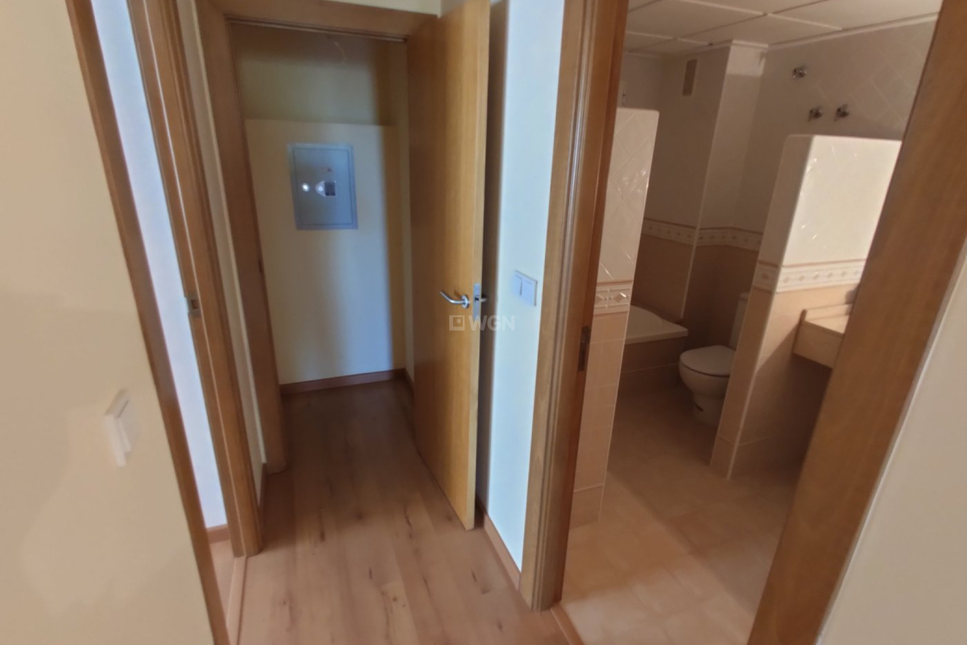 Odsprzedaż - Mieszkanie w bloku - Torrevieja - Puerto