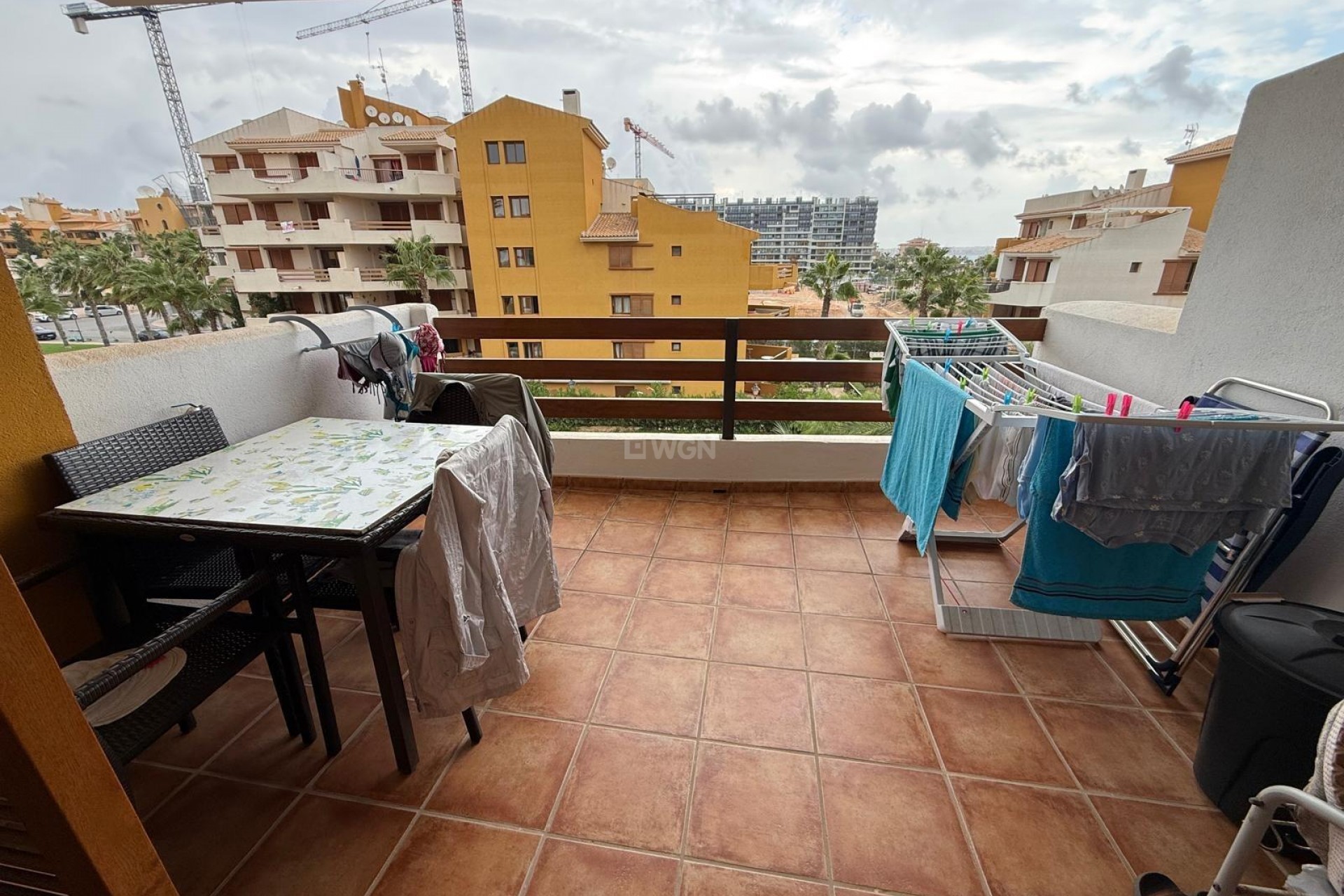 Odsprzedaż - Mieszkanie w bloku - Torrevieja - Punta Prima