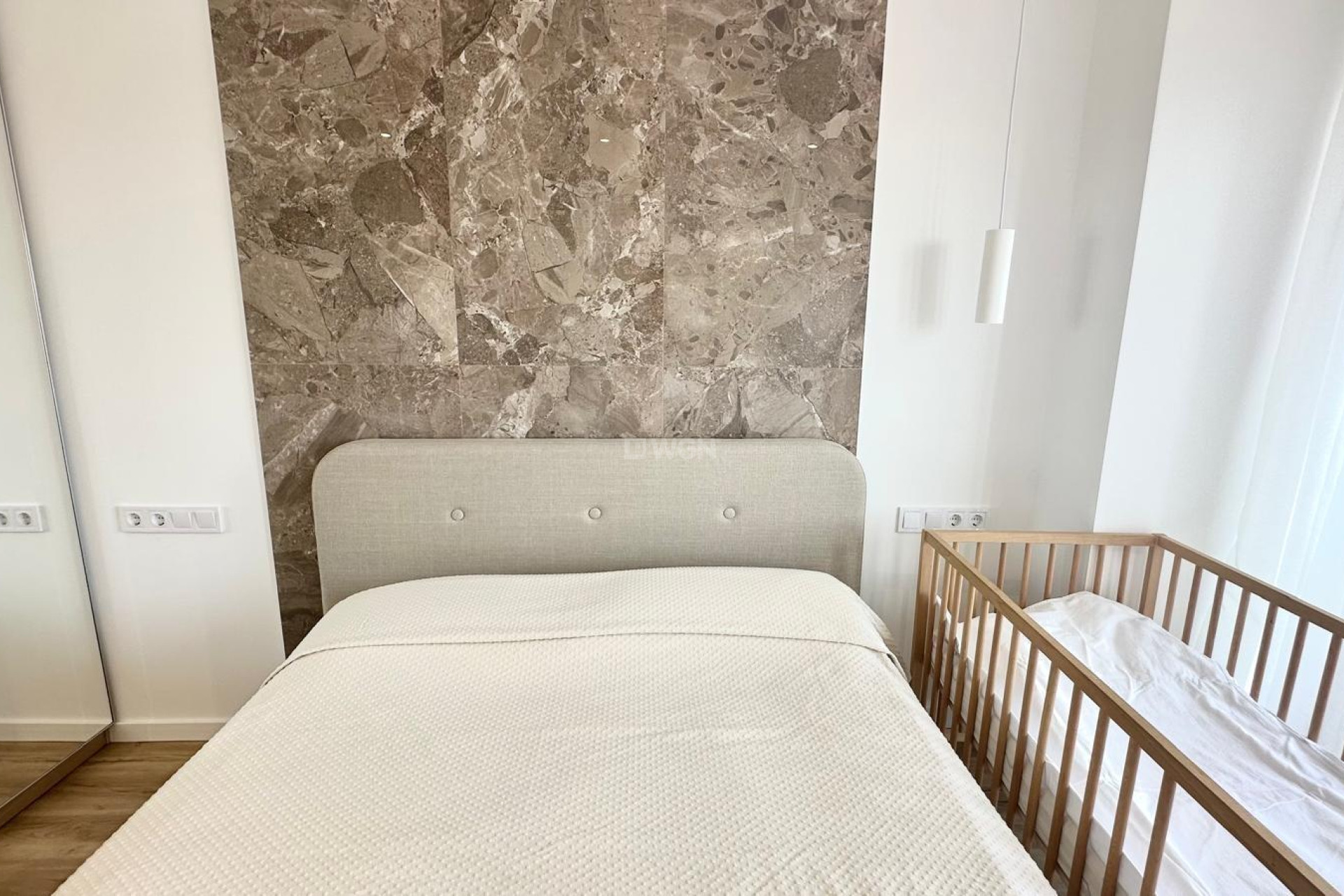 Odsprzedaż - Mieszkanie w bloku - Torrevieja - Punta Prima