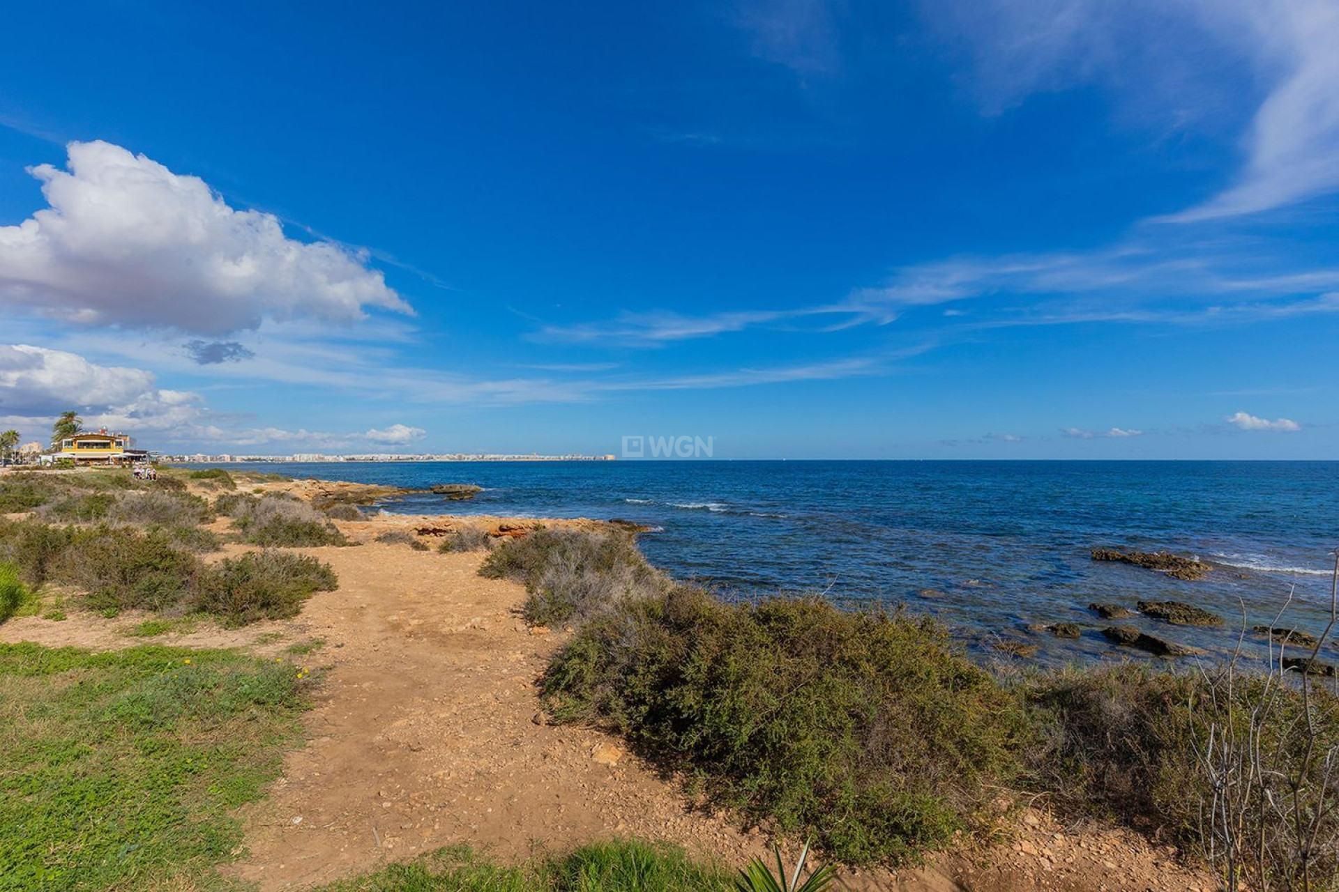 Odsprzedaż - Mieszkanie w bloku - Torrevieja - Punta Prima