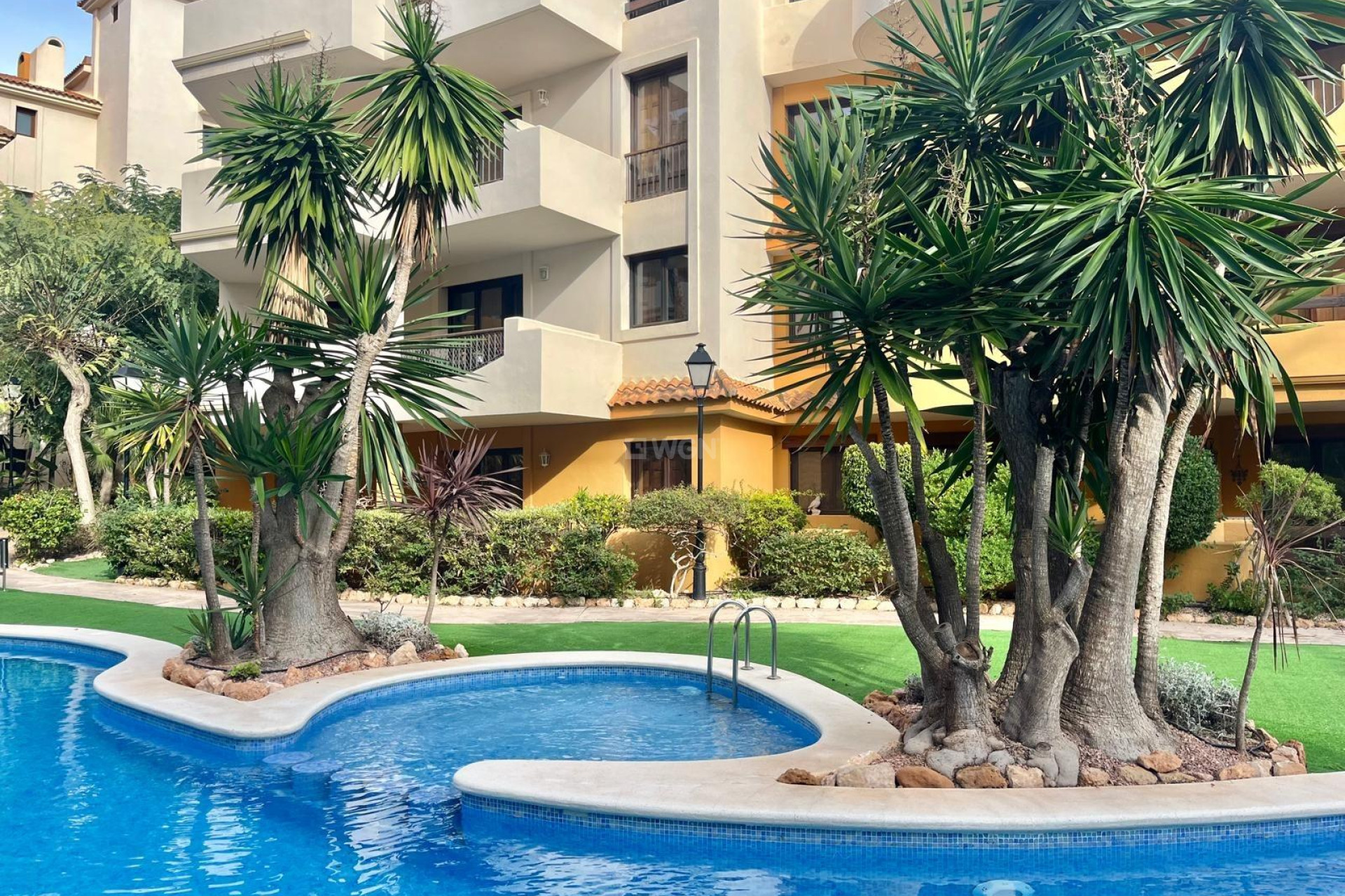 Odsprzedaż - Mieszkanie w bloku - Torrevieja - Punta Prima