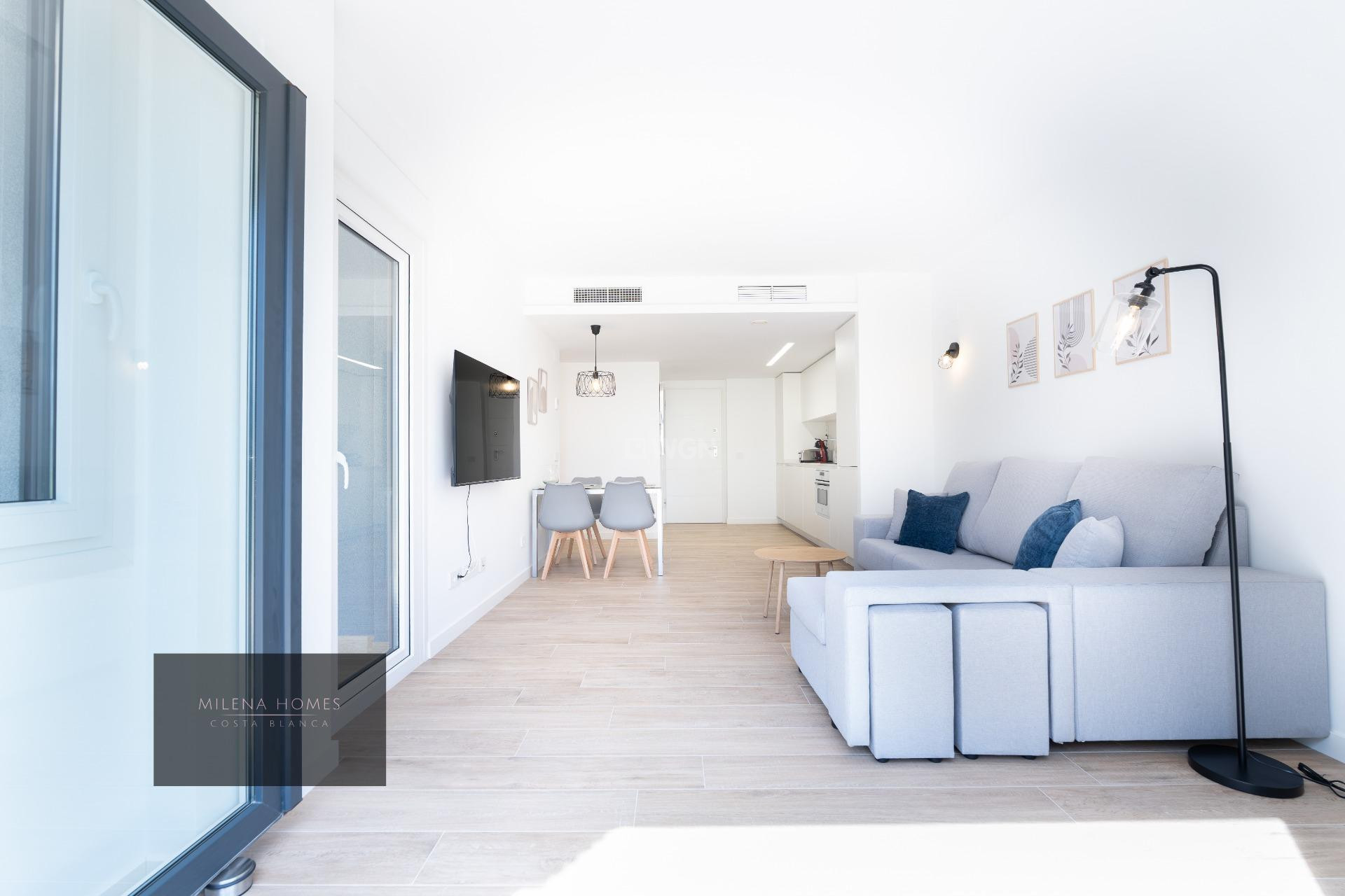 Odsprzedaż - Mieszkanie w bloku - Torrevieja - Punta Prima