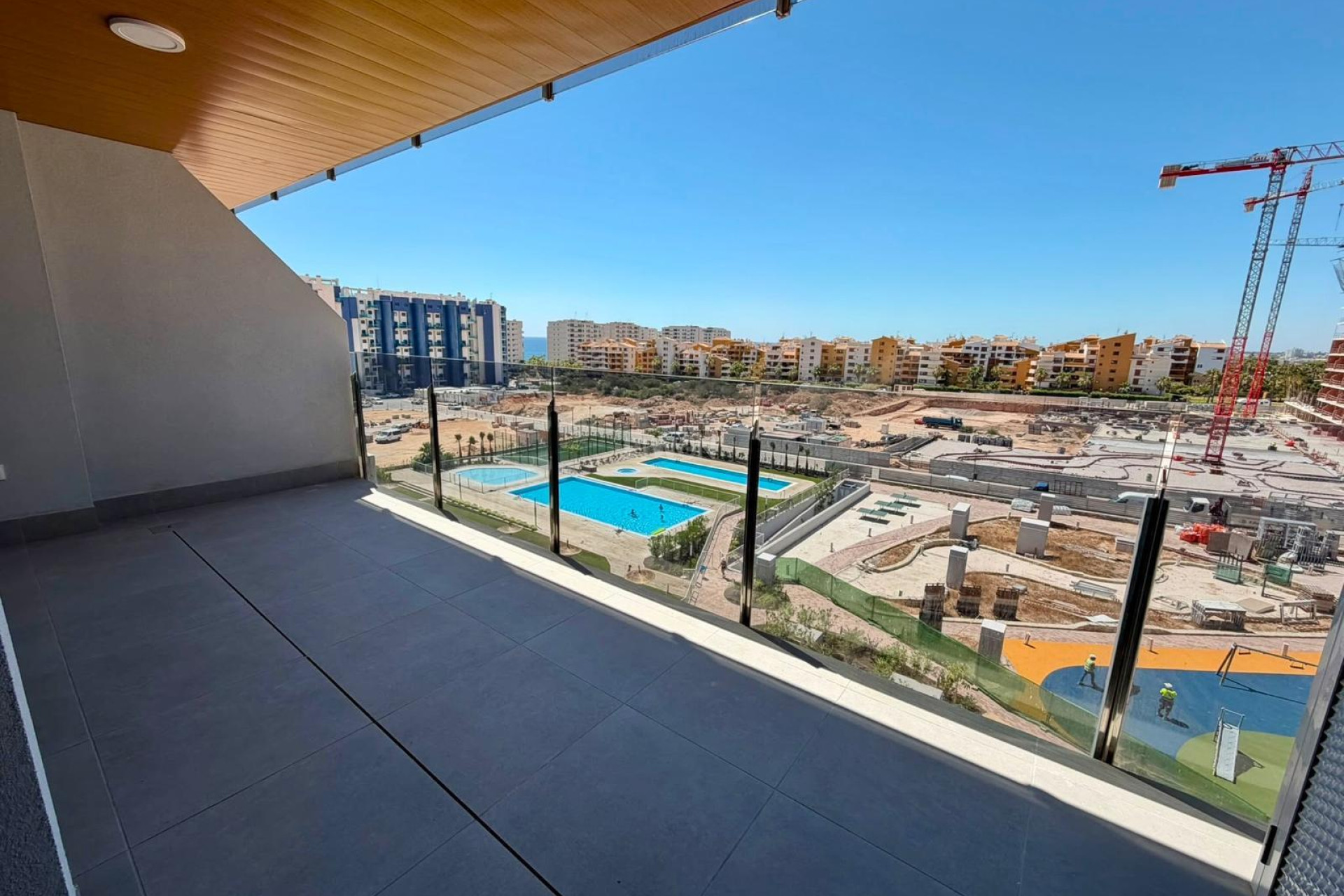 Odsprzedaż - Mieszkanie w bloku - Torrevieja - Punta Prima